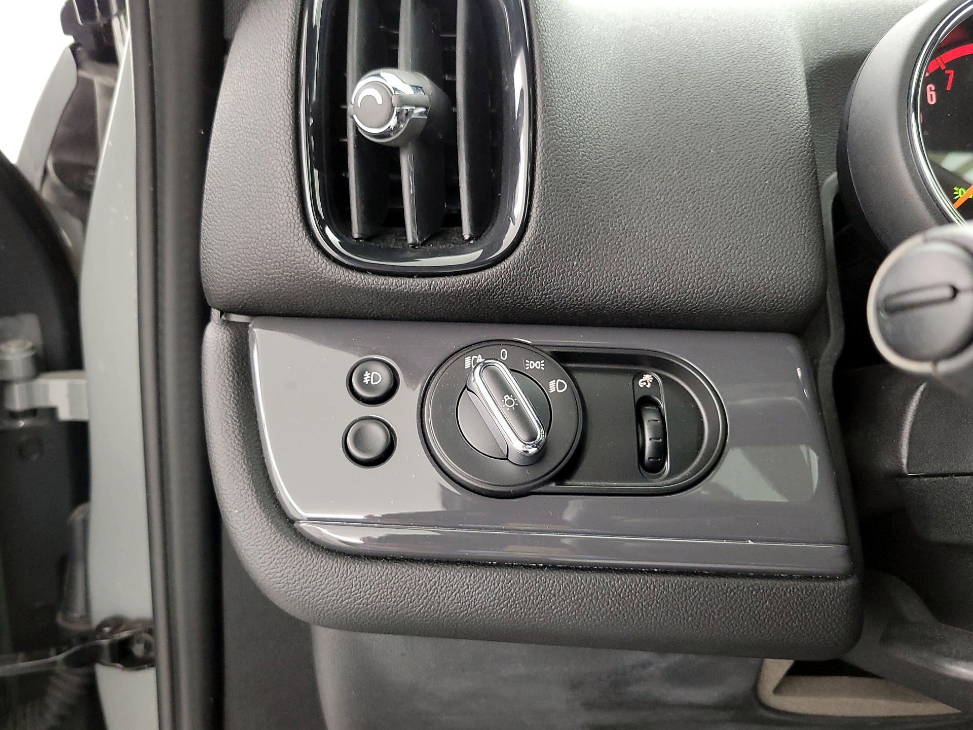 Thumbnail: 2021 MINI Cooper Countryman - 13