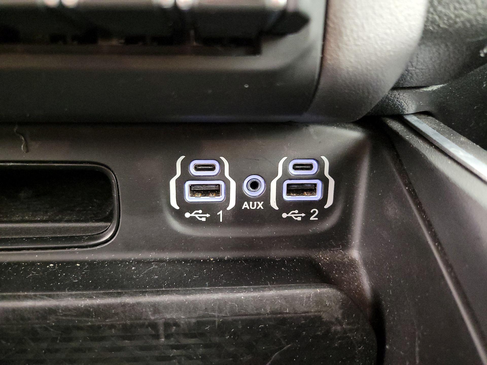 Thumbnail: 2021 RAM 1500 - 18