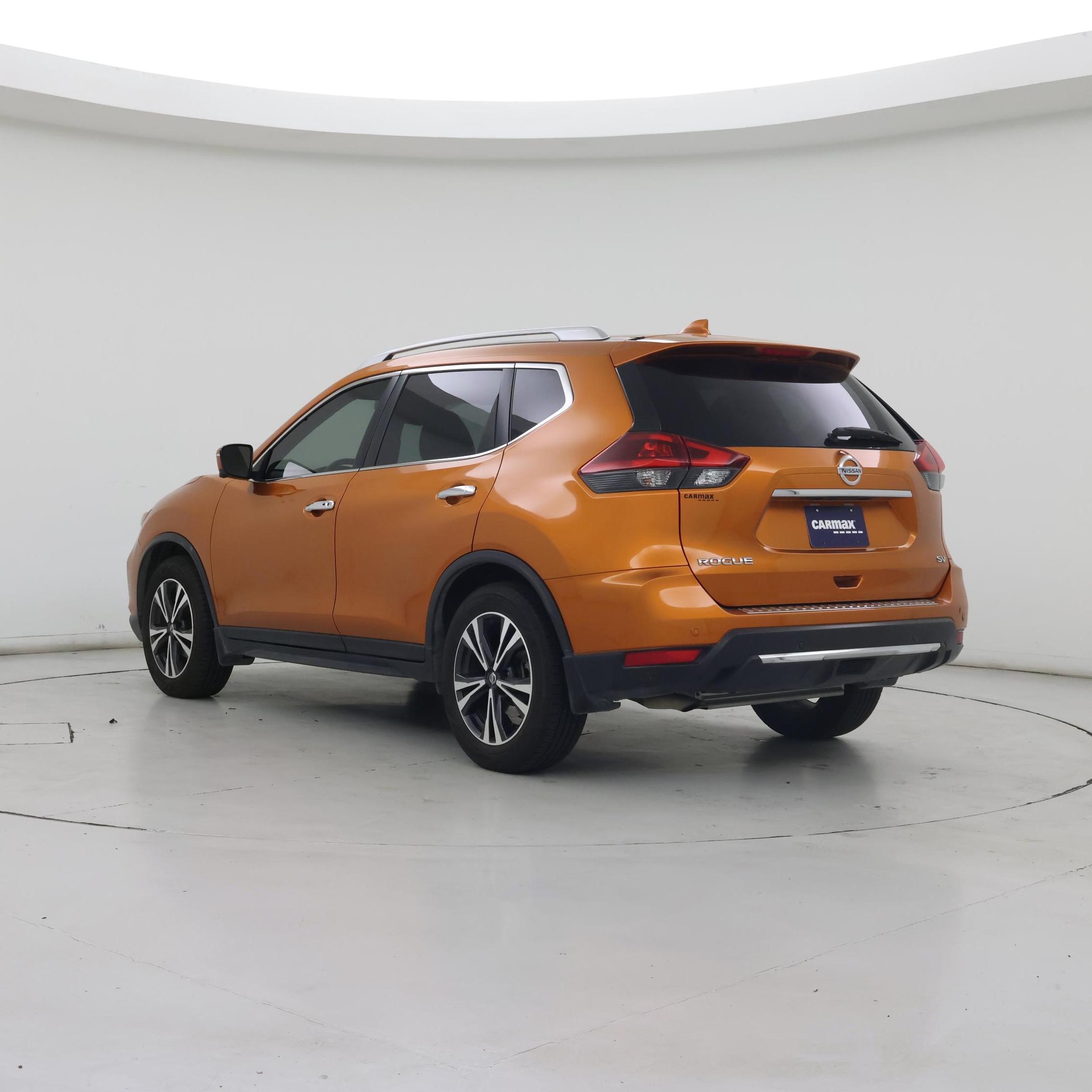 Thumbnail: 2019 Nissan Rogue - 2