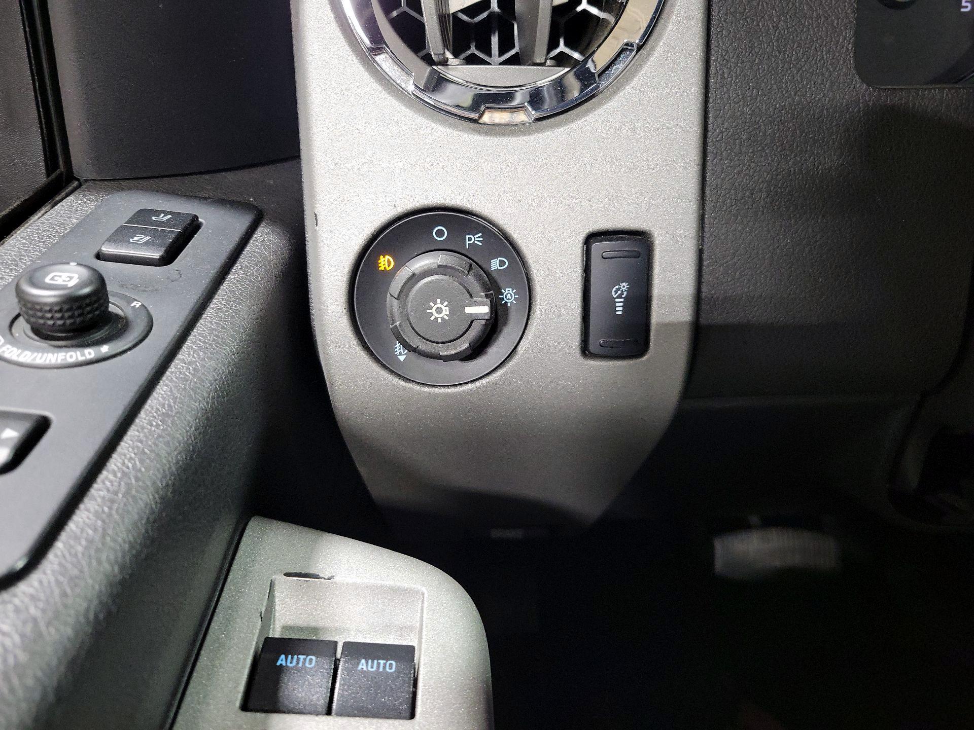 Thumbnail: 2016 Ford F-250 - 13