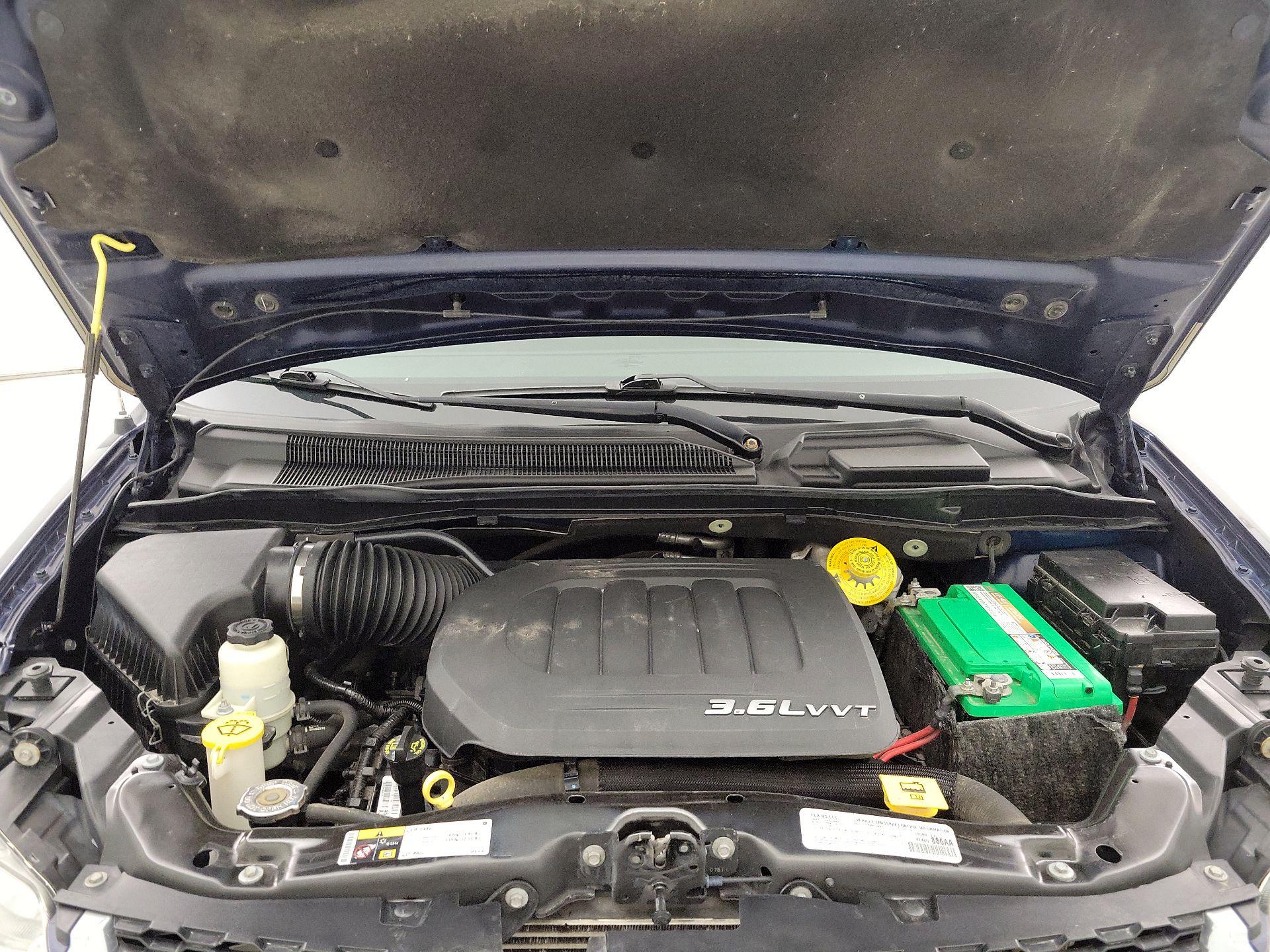 Thumbnail: 2017 Dodge Grand Caravan - 20