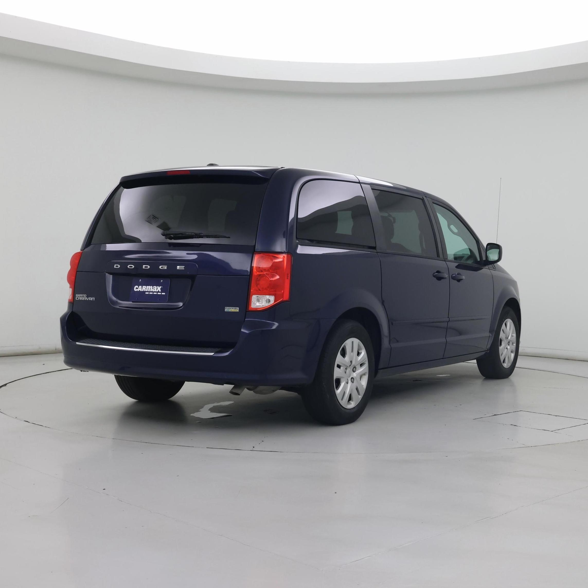 Thumbnail: 2017 Dodge Grand Caravan - 8