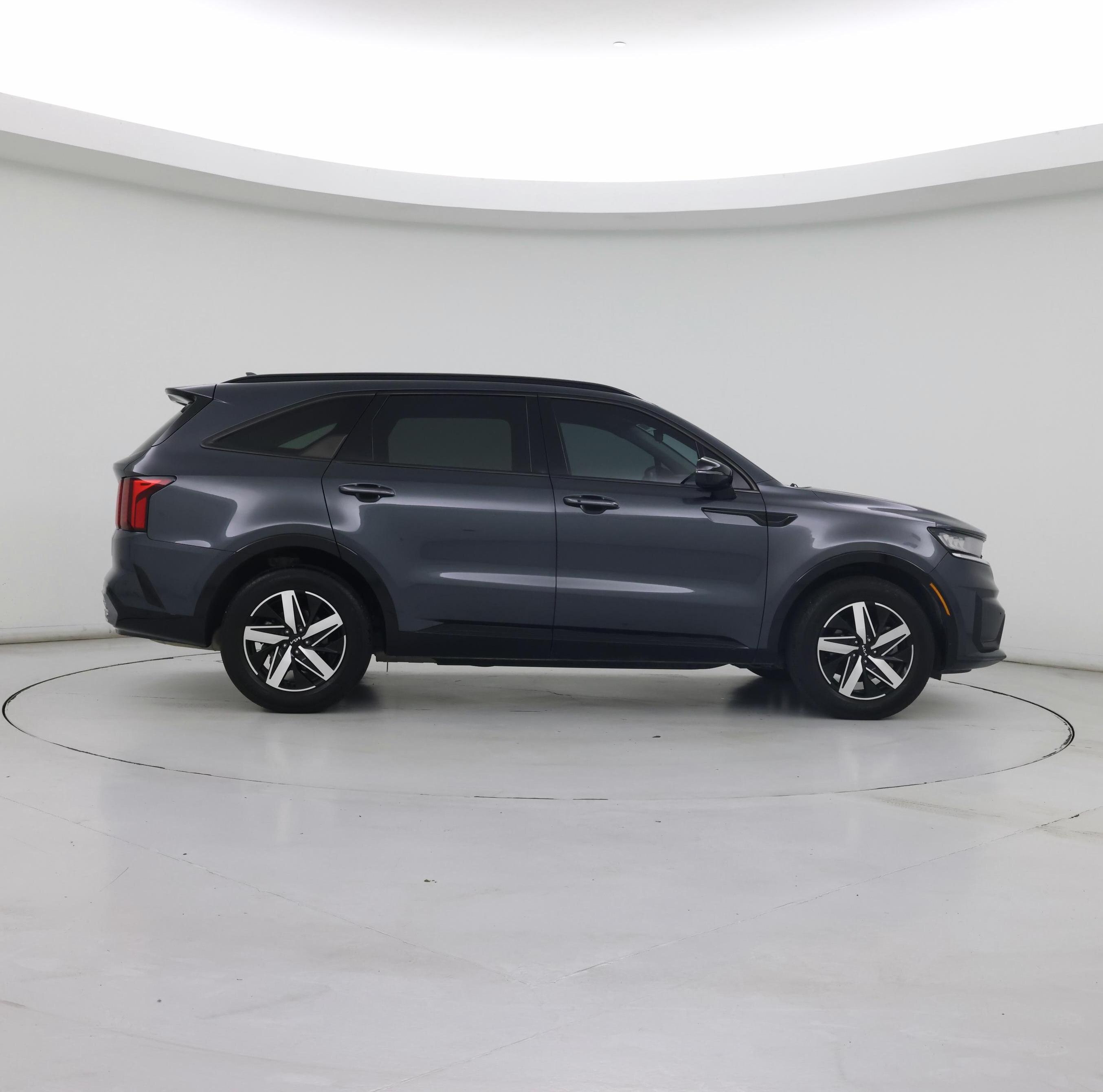 Thumbnail: 2023 Kia Sorento - 7