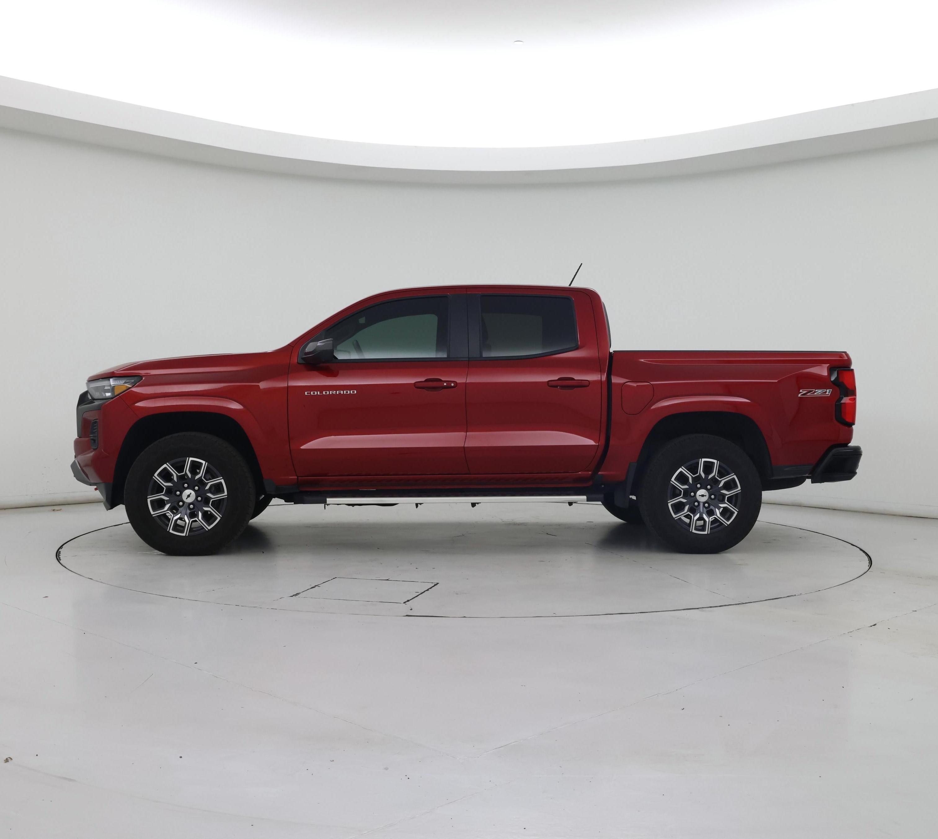Thumbnail: 2025 Chevrolet Colorado - 3