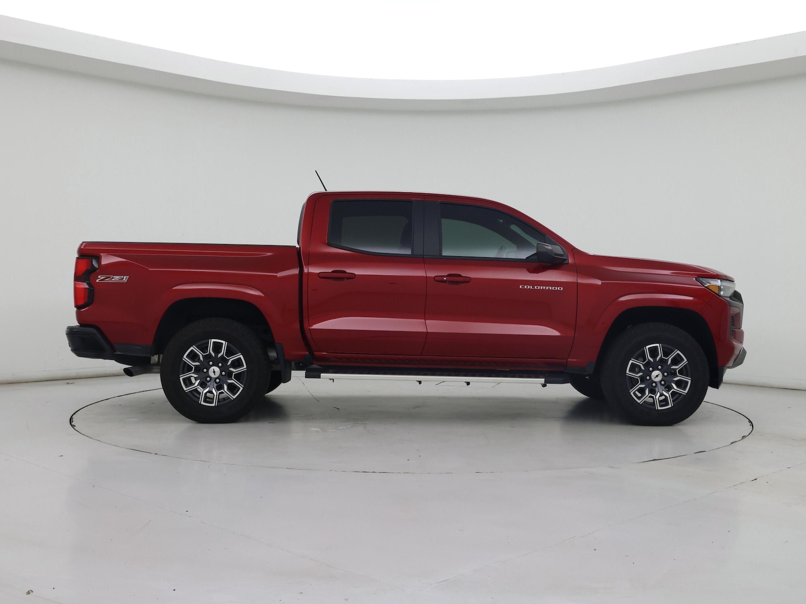 2025 Chevrolet Colorado Z71 - Photo 8