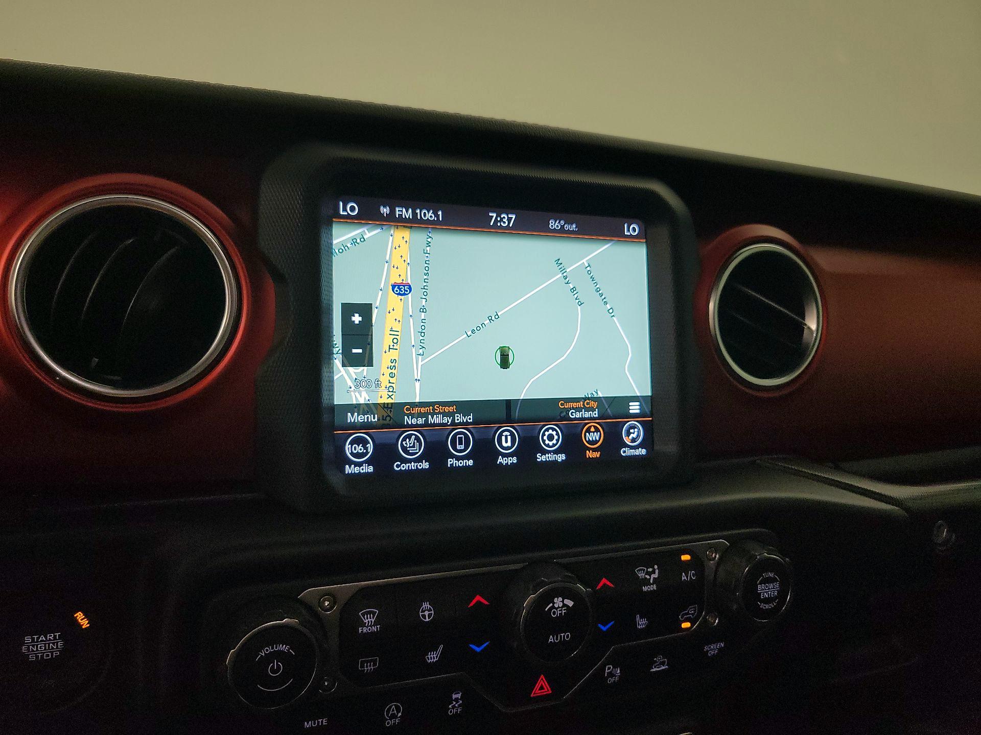 Thumbnail: 2021 Jeep Wrangler - 14