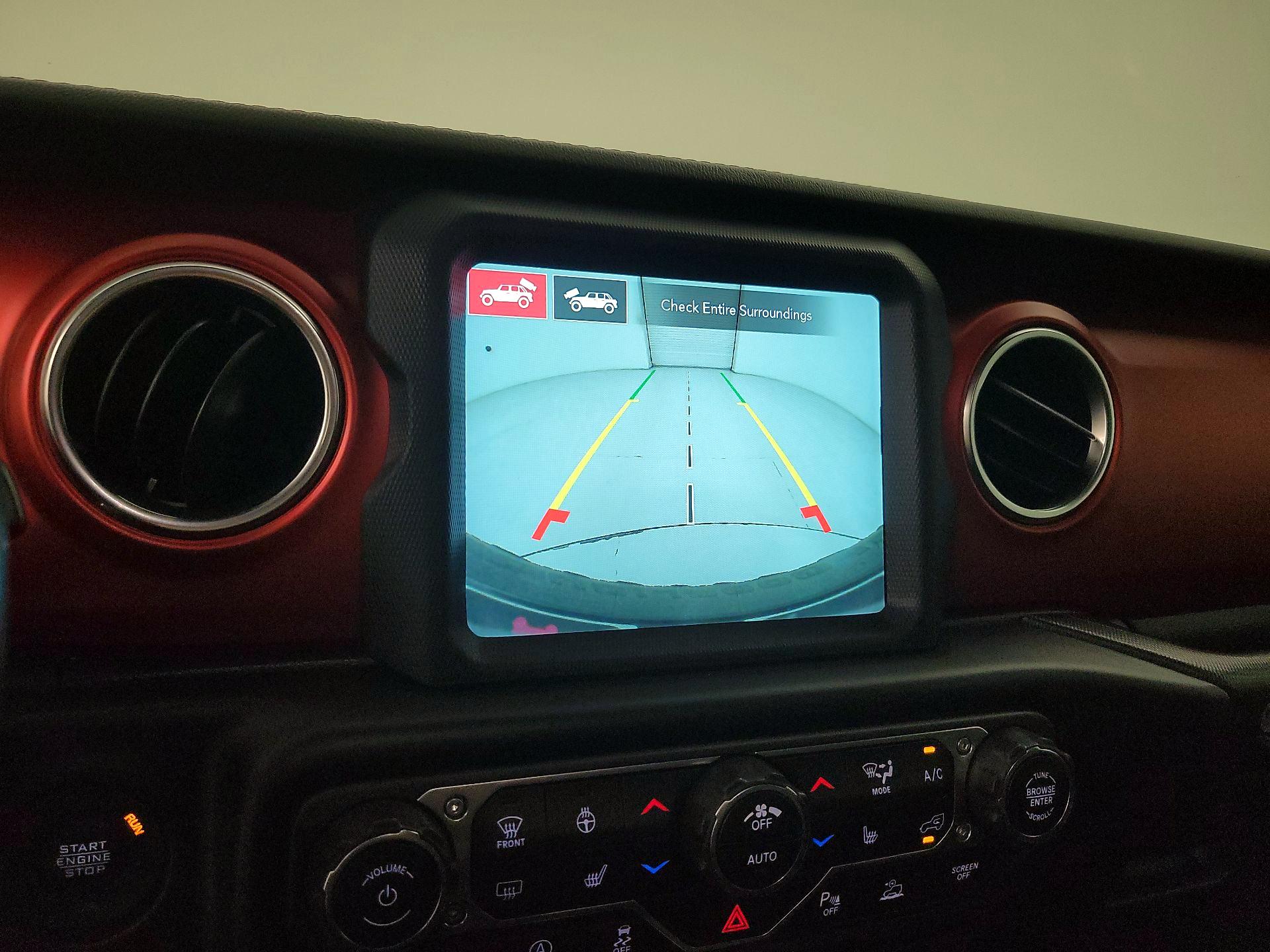 Thumbnail: 2021 Jeep Wrangler - 15