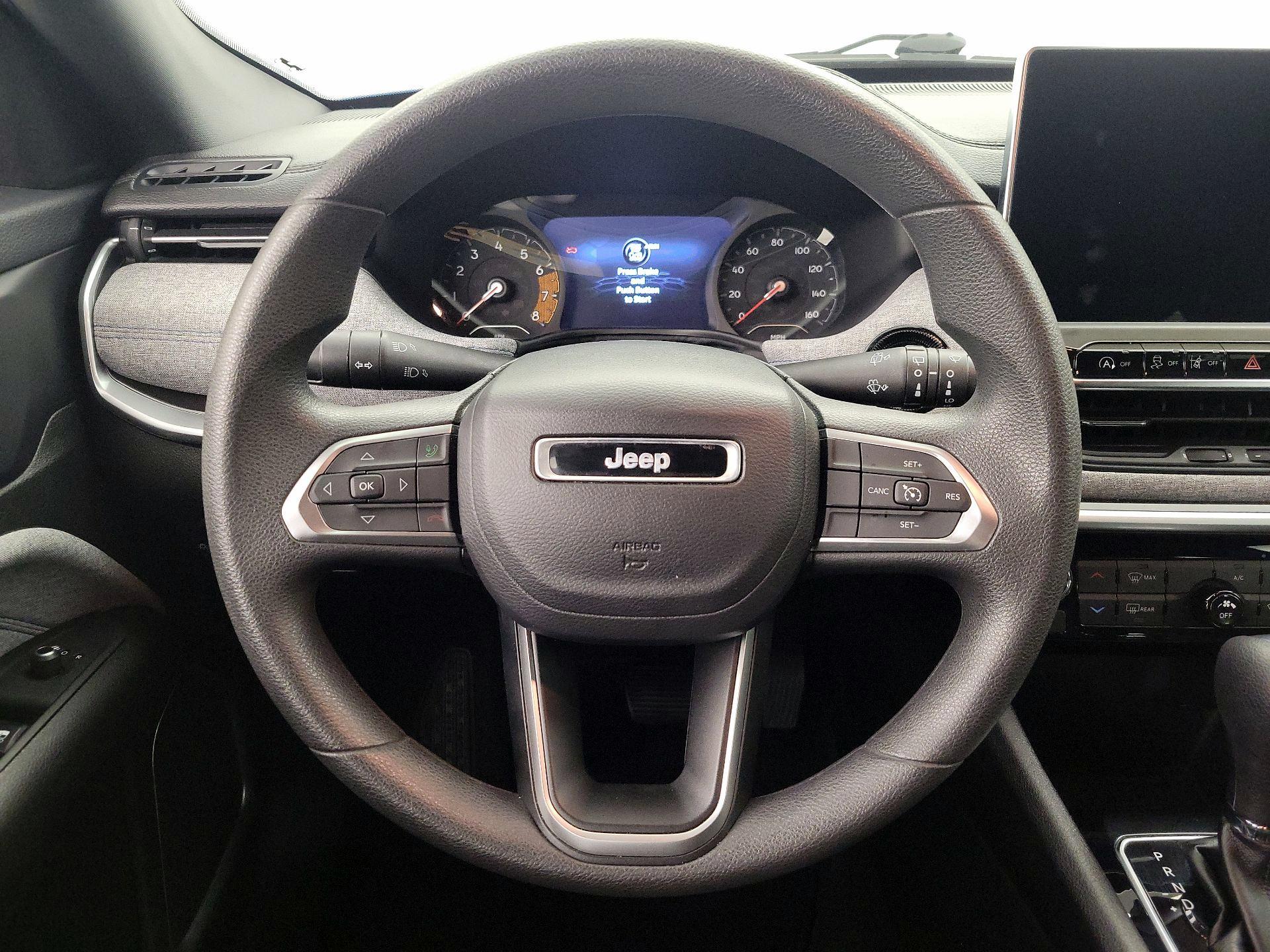 Thumbnail: 2023 Jeep Compass - 10