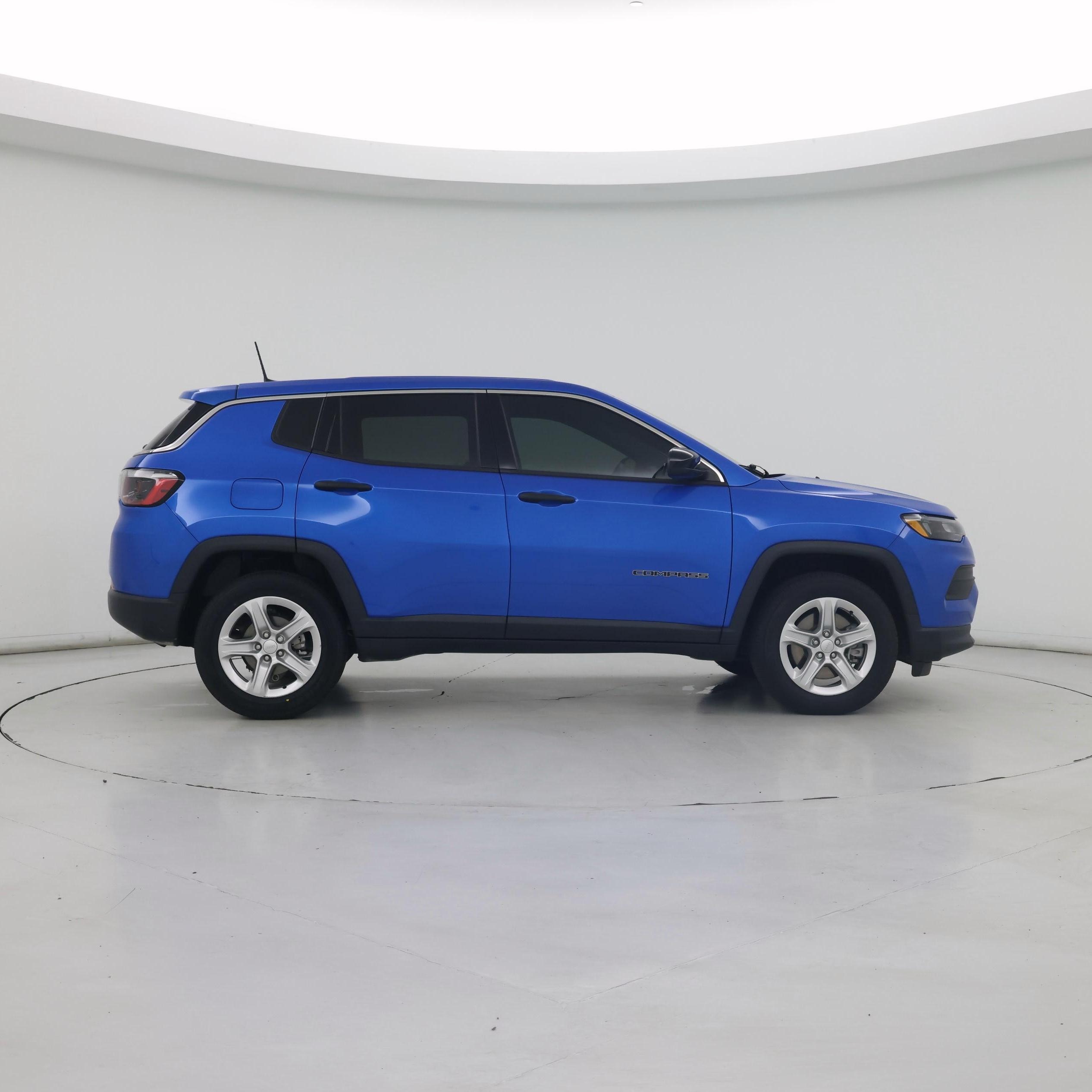 Thumbnail: 2023 Jeep Compass - 7
