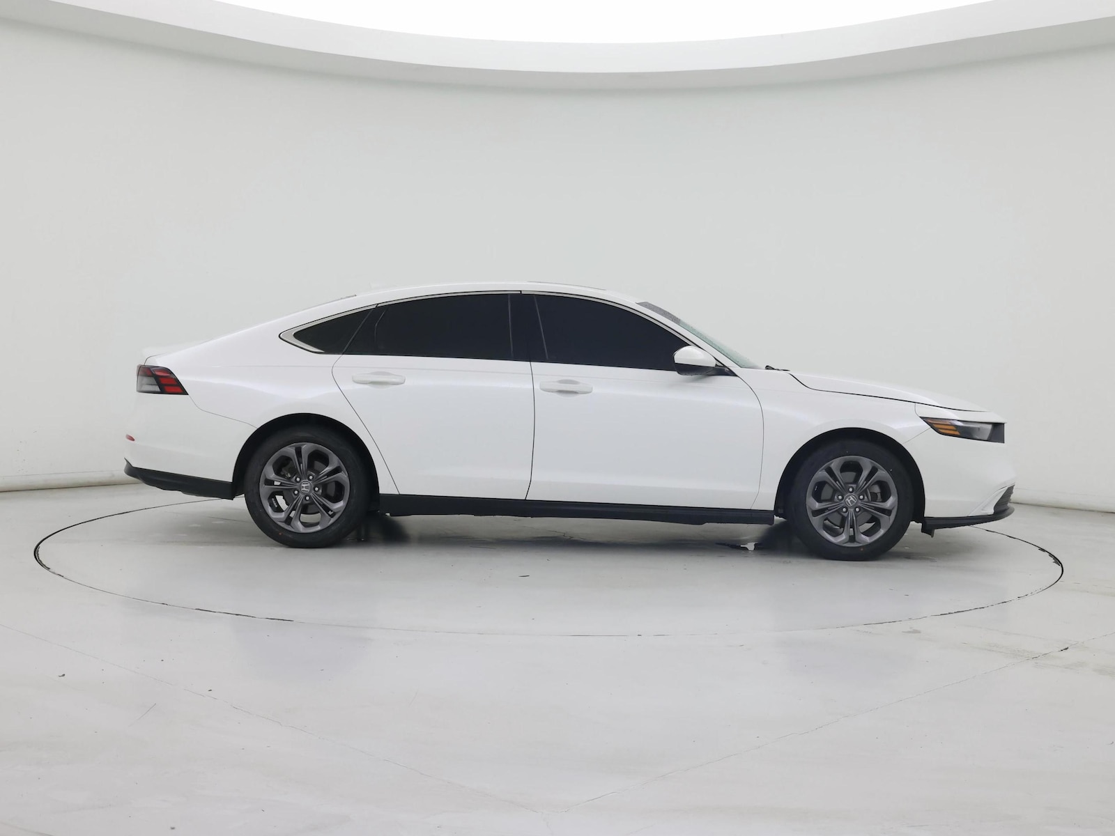 2023 Honda Accord EX - Photo 8