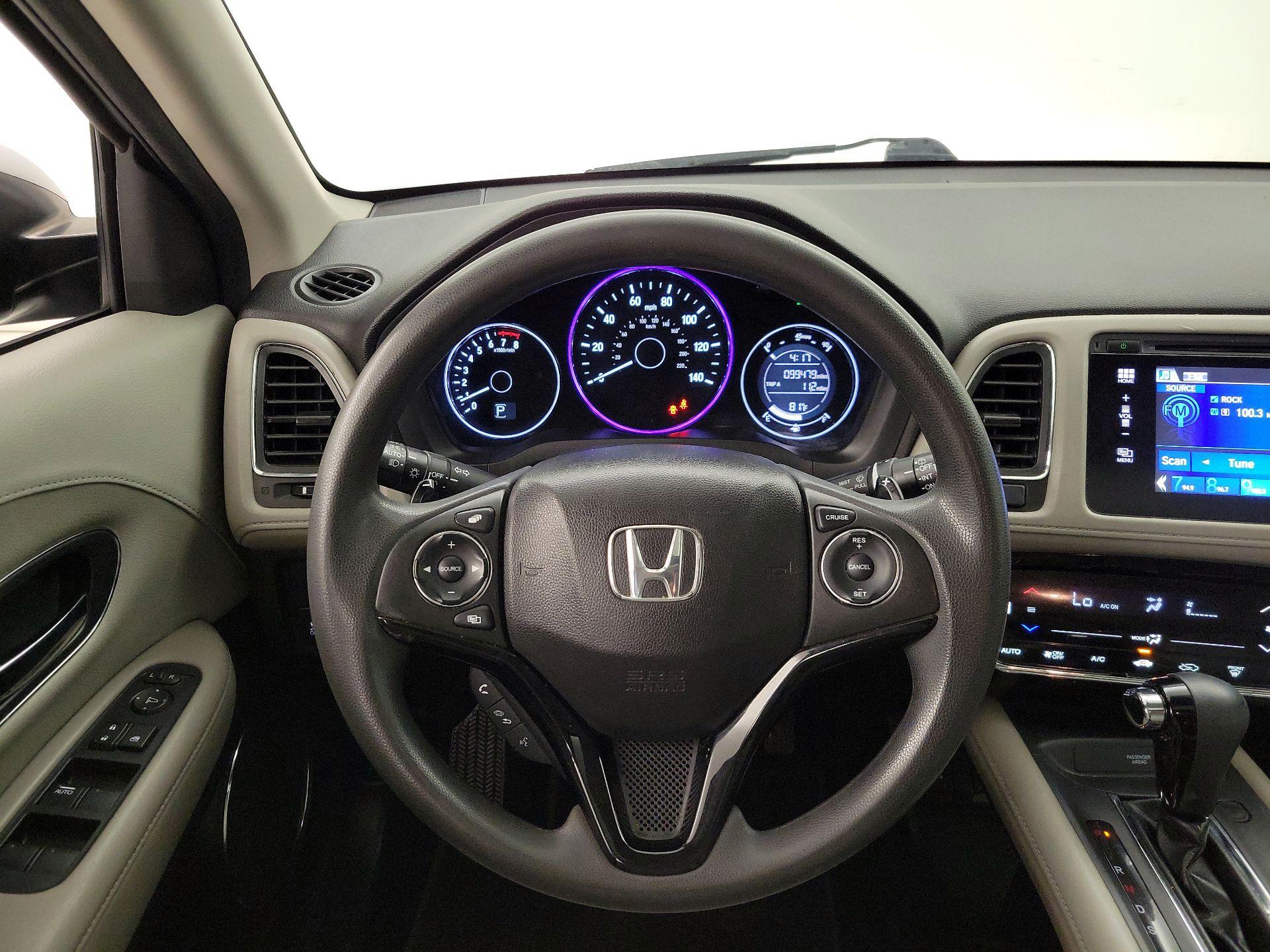 Thumbnail: 2017 Honda HR-V - 10