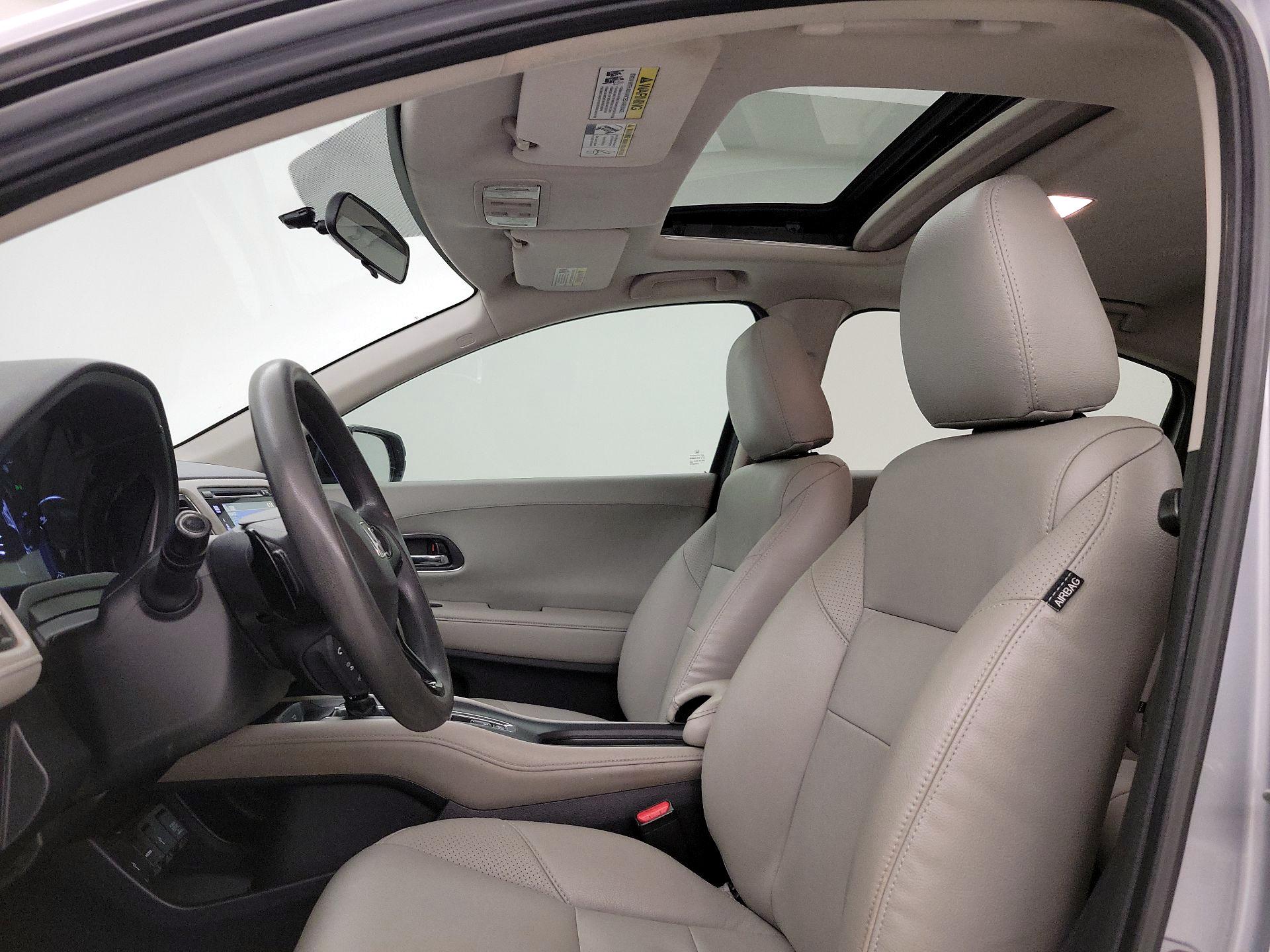 Thumbnail: 2017 Honda HR-V - 18