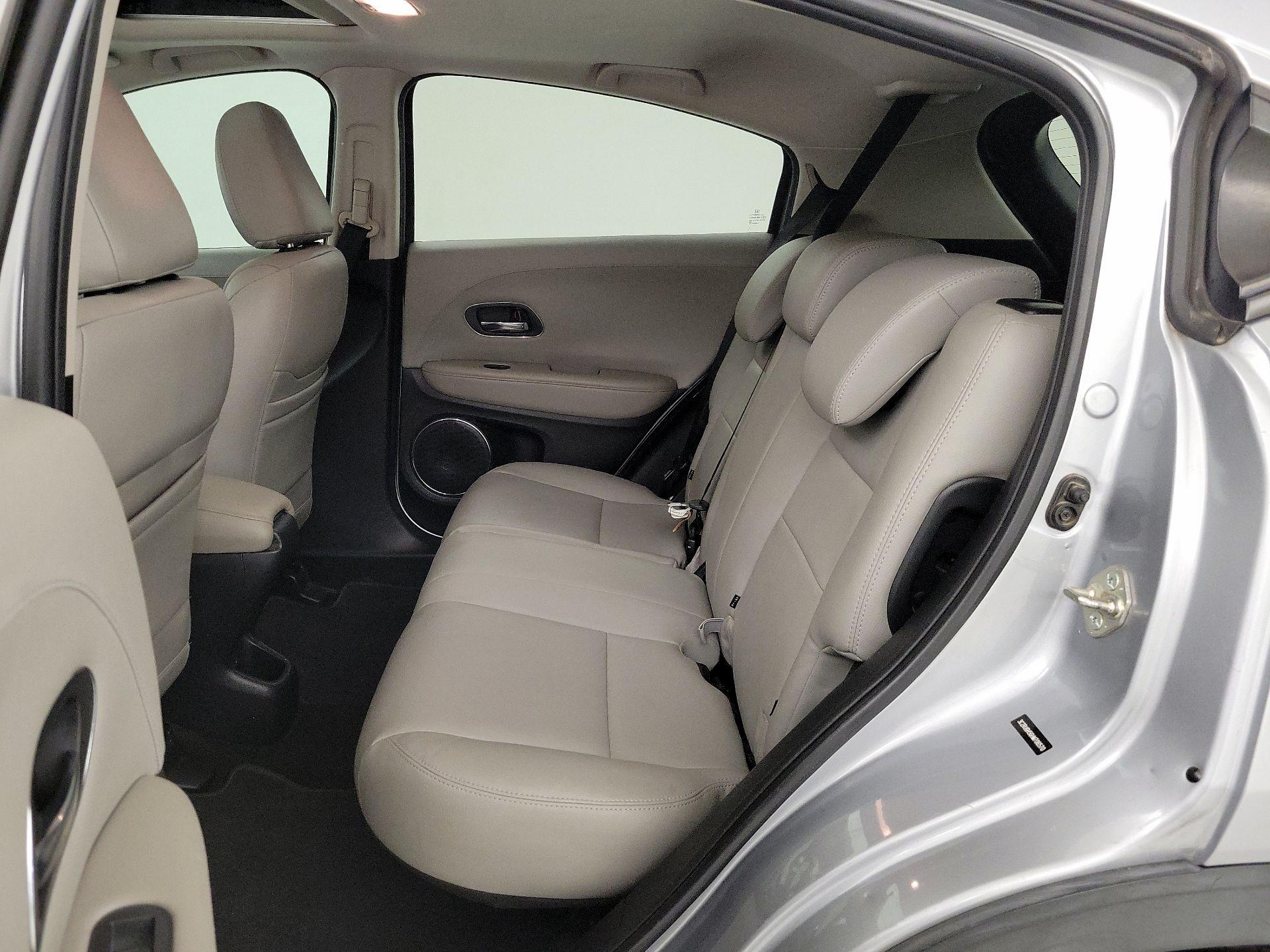 Thumbnail: 2017 Honda HR-V - 19