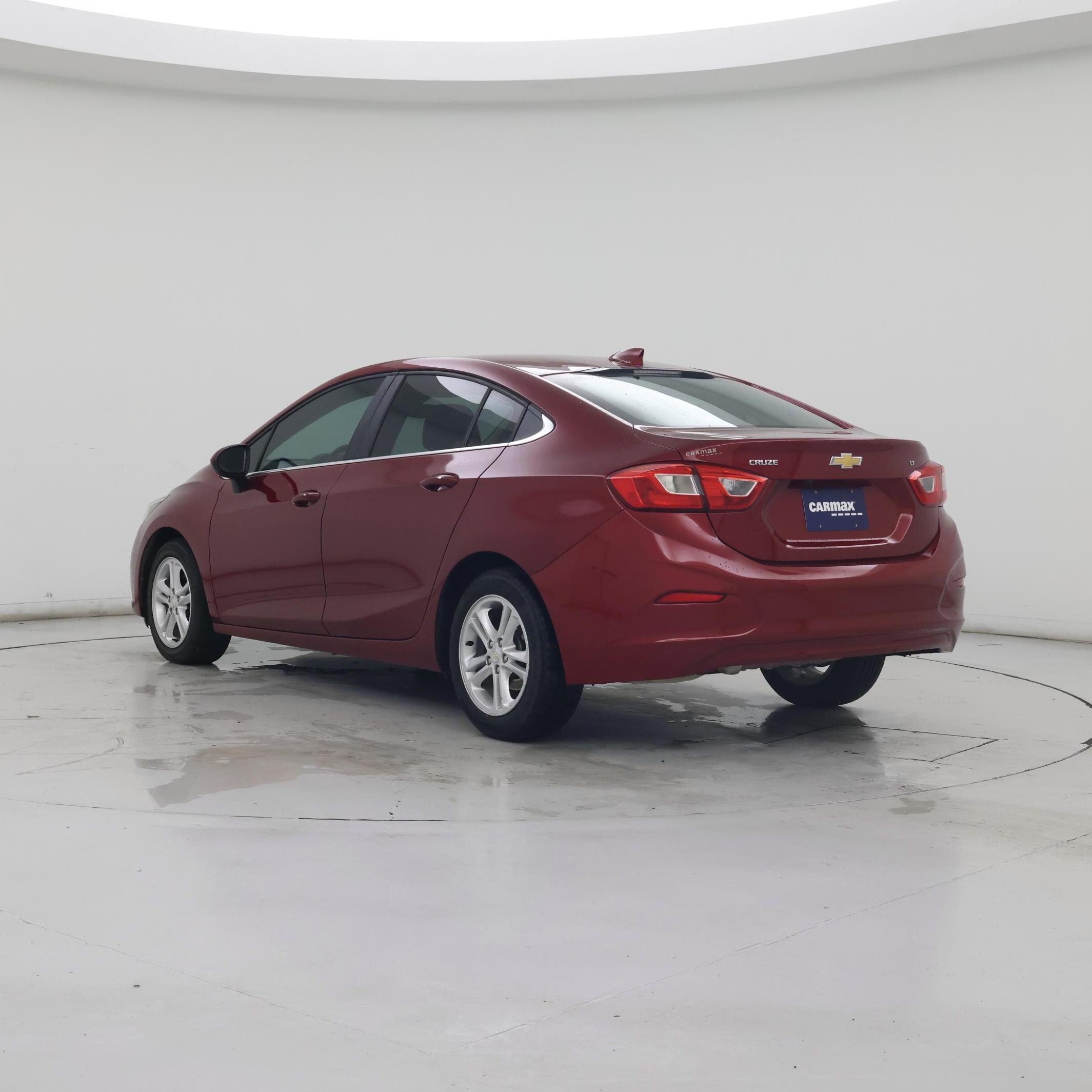 Thumbnail: 2018 Chevrolet Cruze - 2