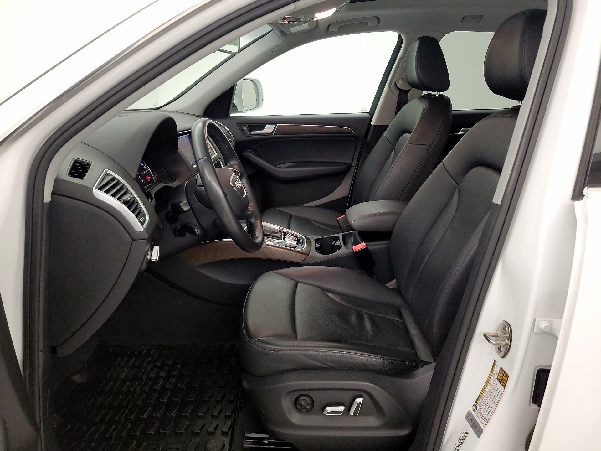 Thumbnail: 2017 Audi Q5 - 11