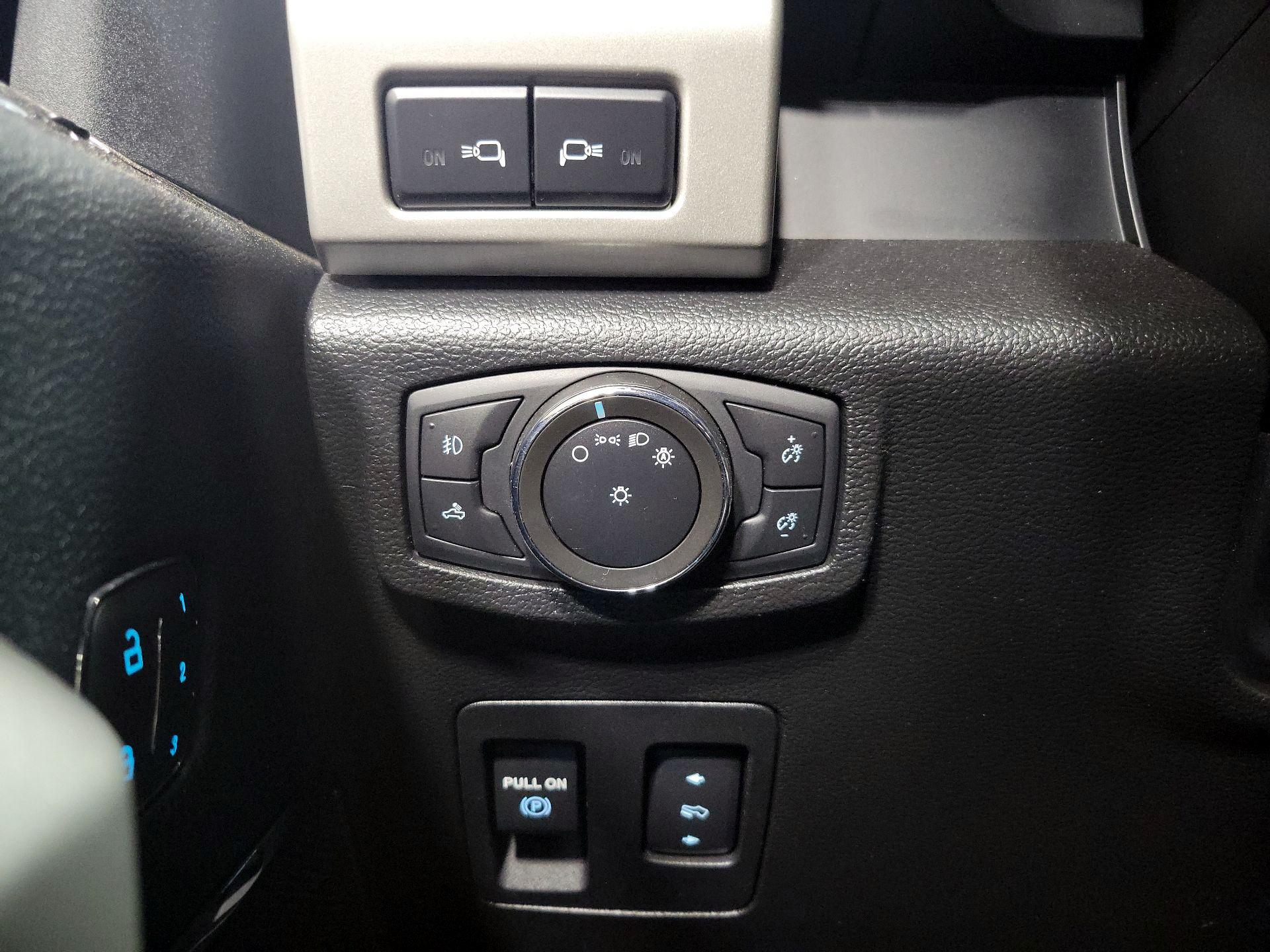 Thumbnail: 2020 Ford F-150 - 13