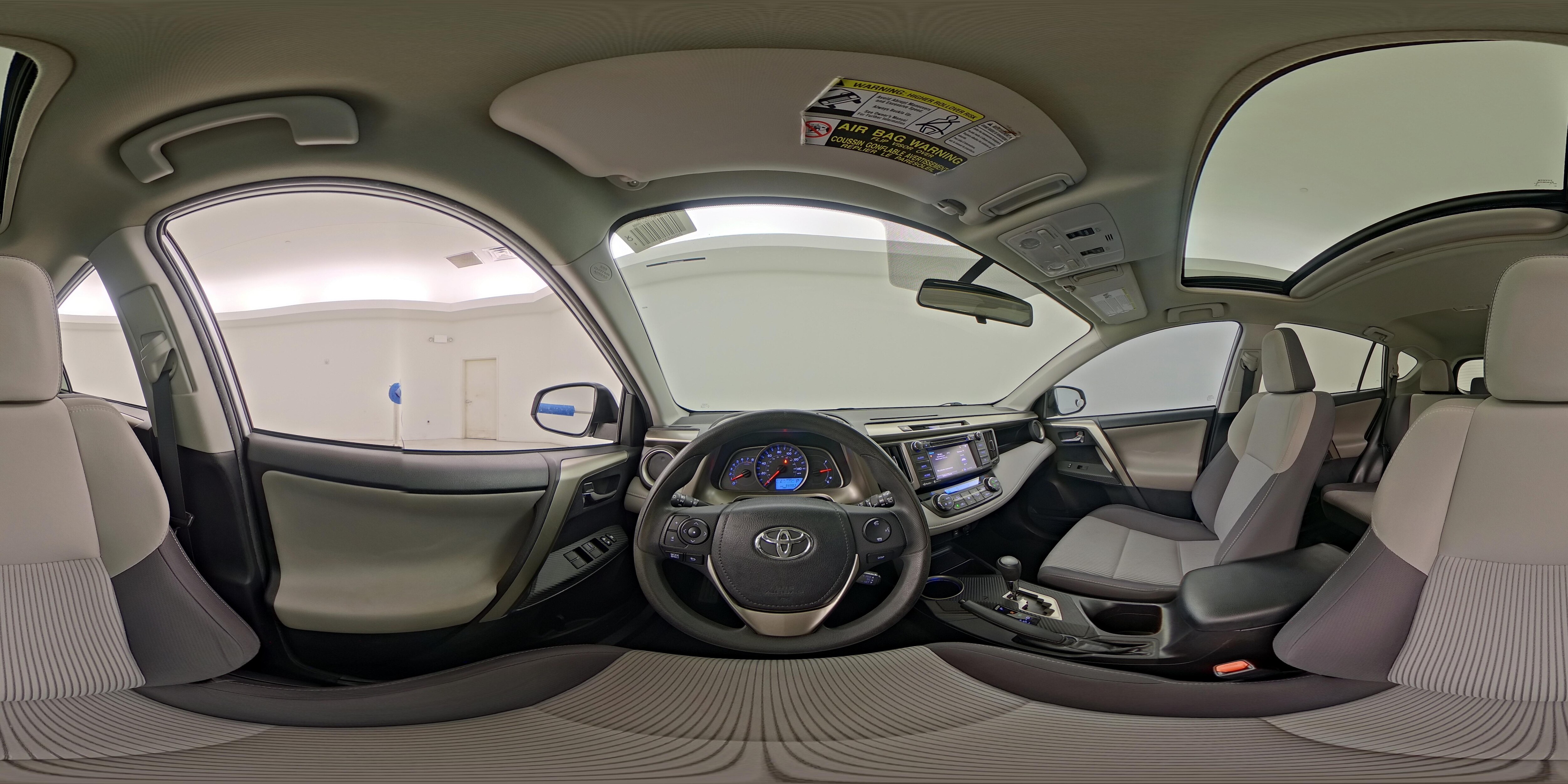 2014 Toyota RAV4 XLE - Photo 26