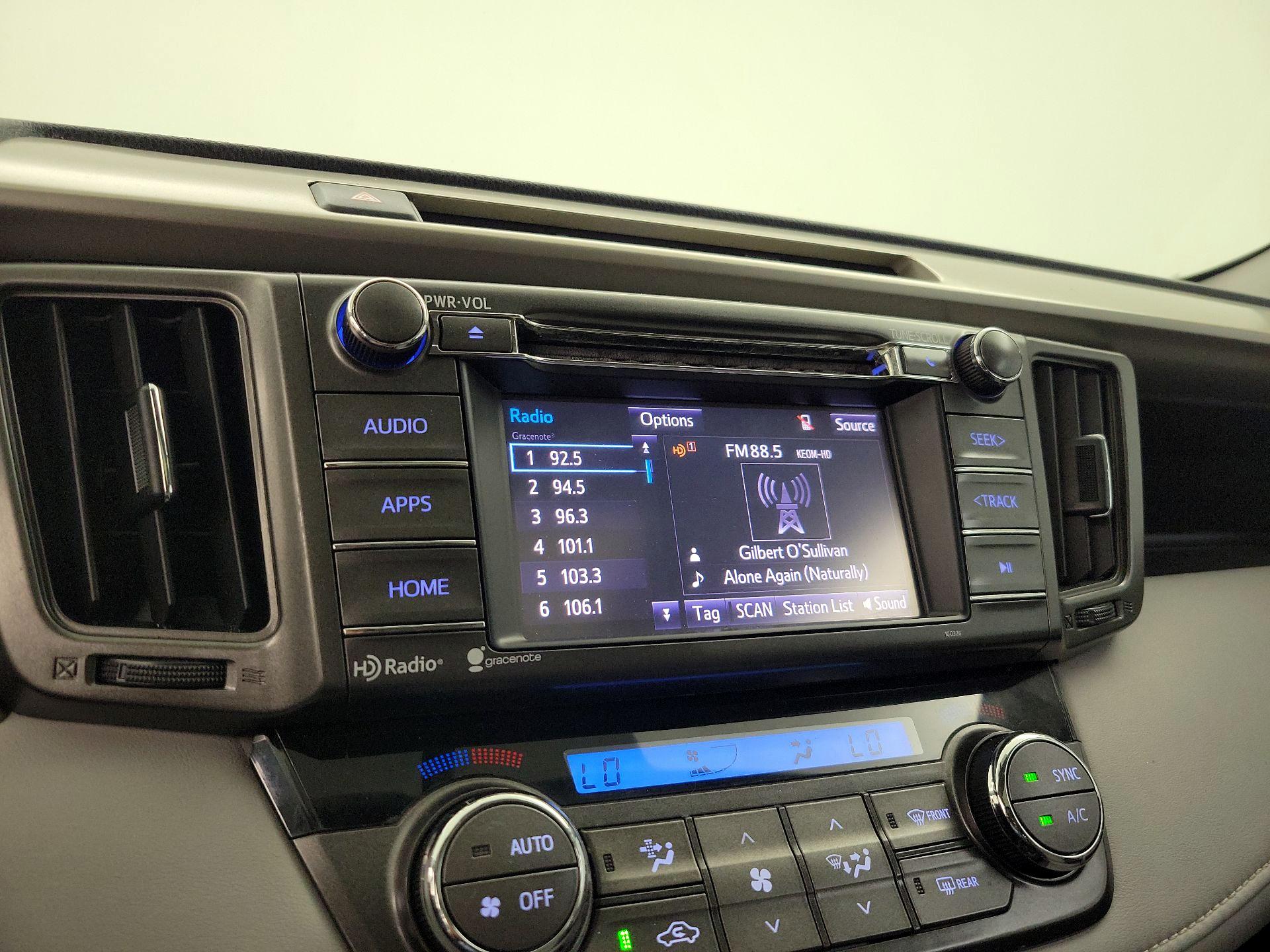Thumbnail: 2014 Toyota RAV4 - 15