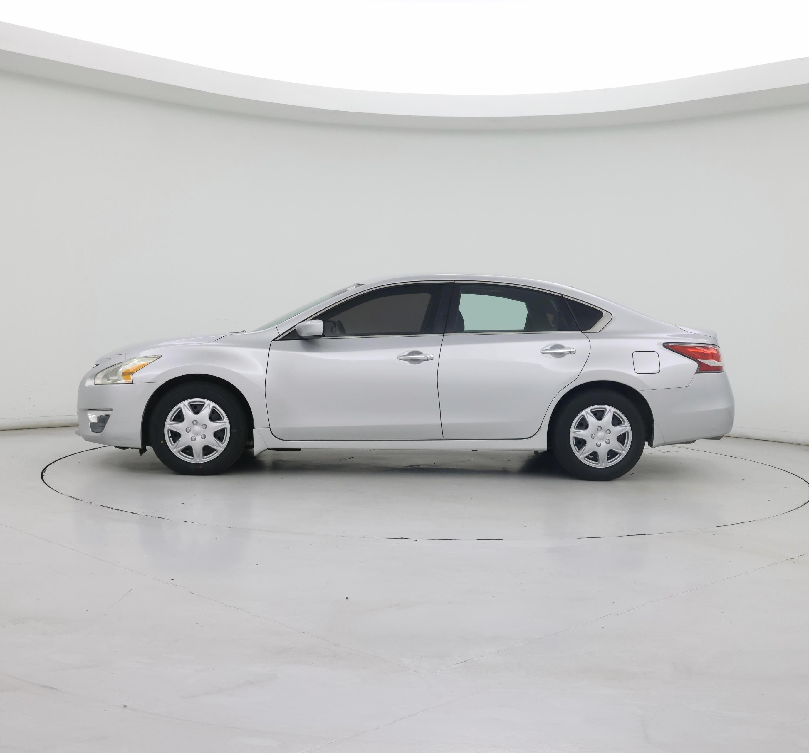 Thumbnail: 2014 Nissan Altima - 3