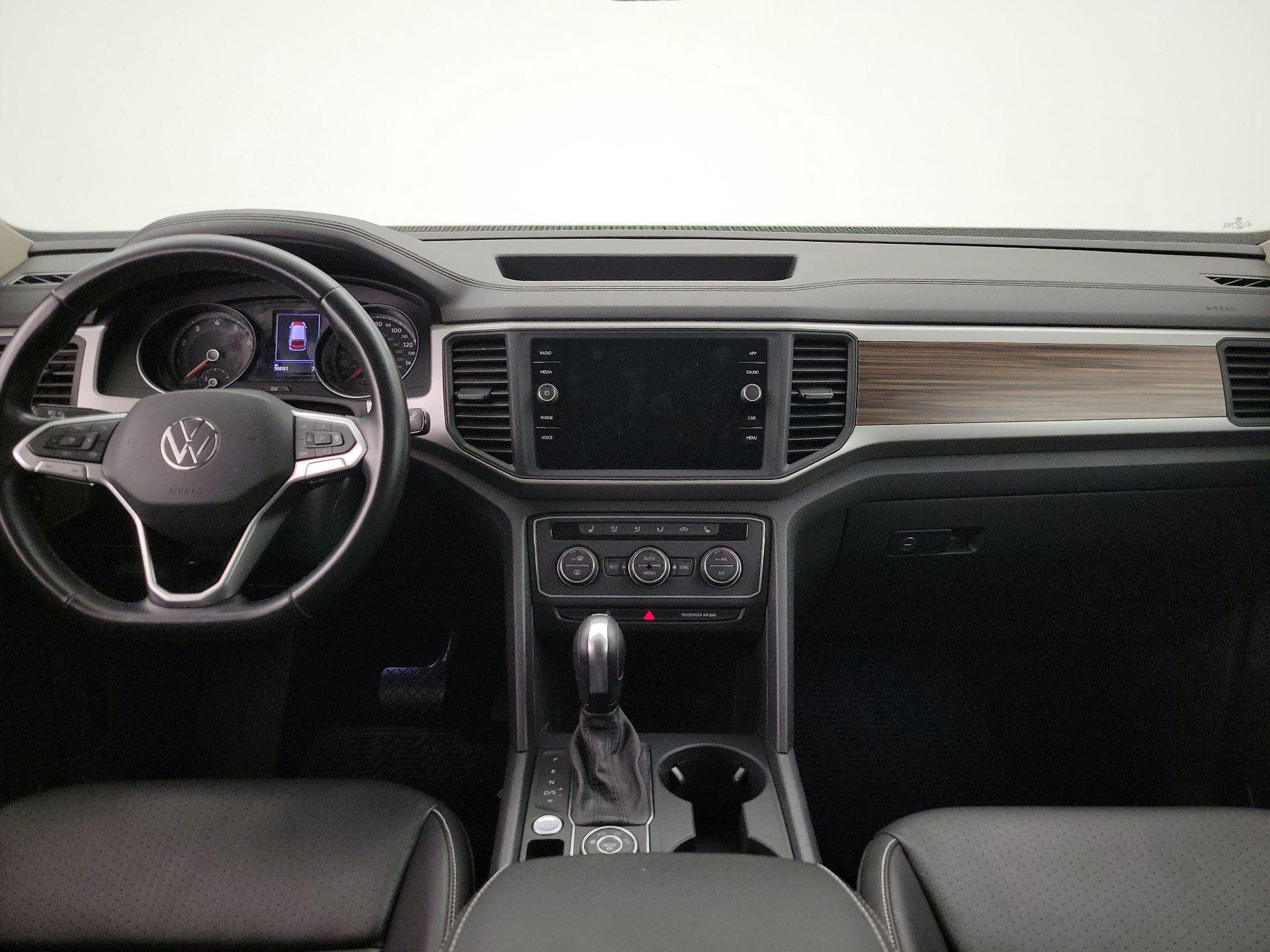 Thumbnail: 2021 Volkswagen Atlas - 9