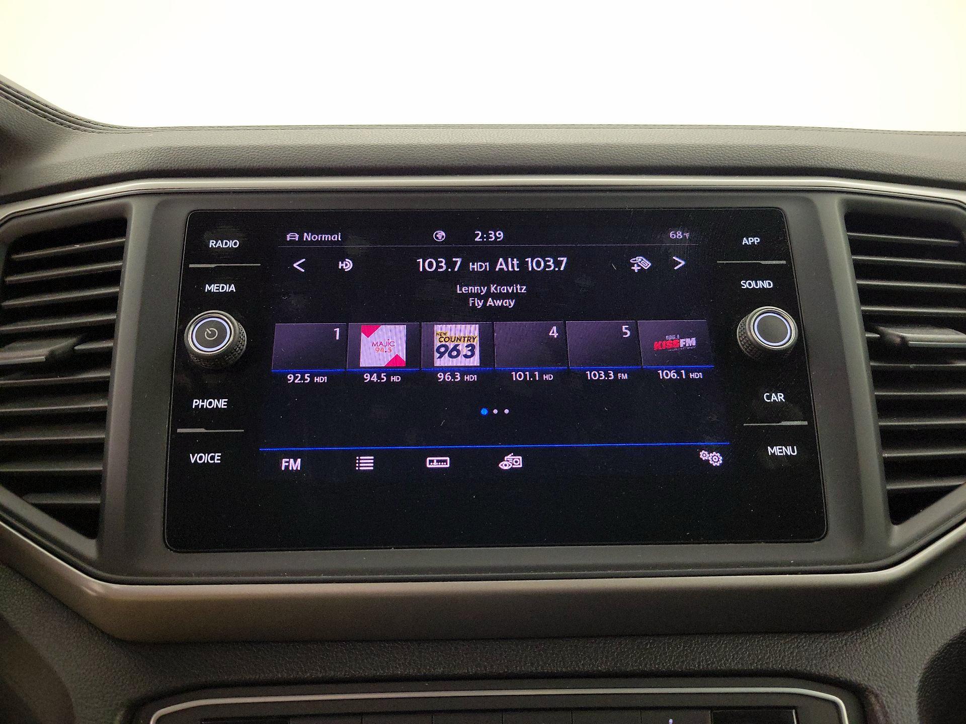 Thumbnail: 2021 Volkswagen Atlas - 15