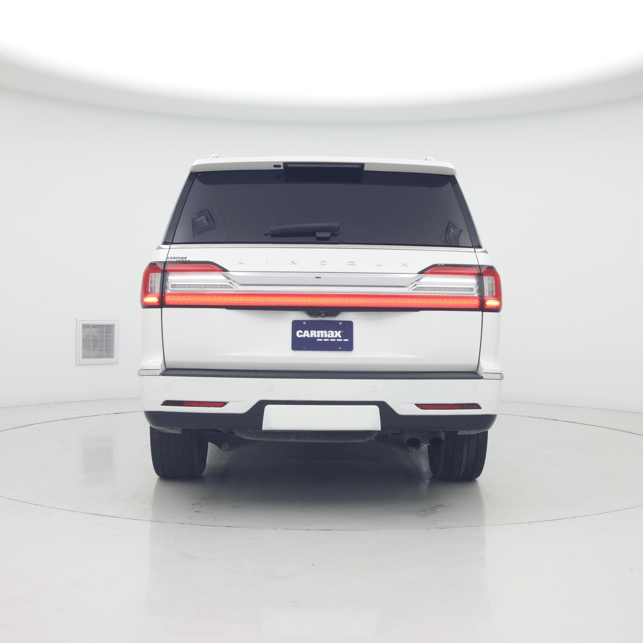 Thumbnail: 2020 Lincoln Navigator - 6