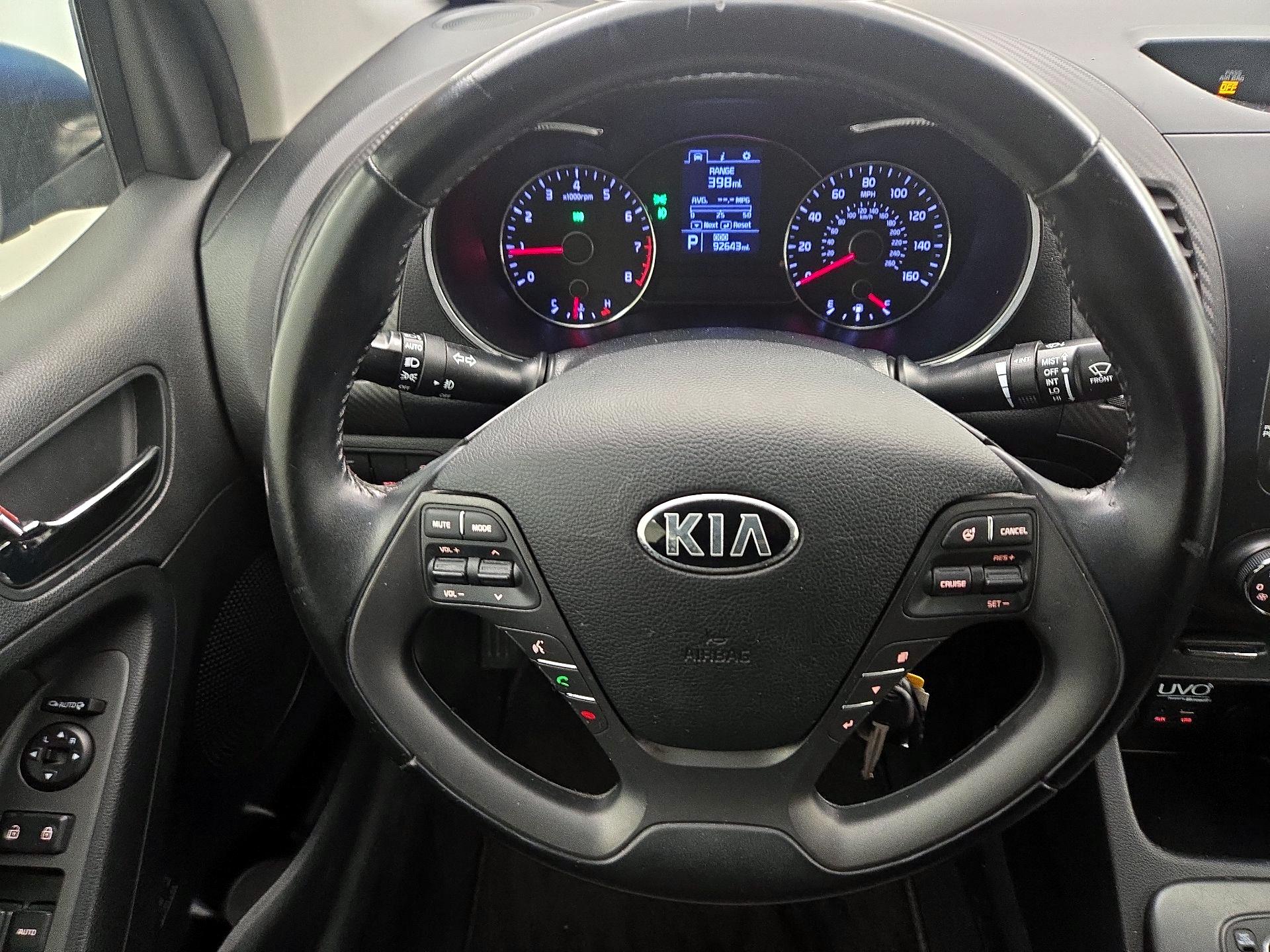 Thumbnail: 2014 Kia Forte - 10