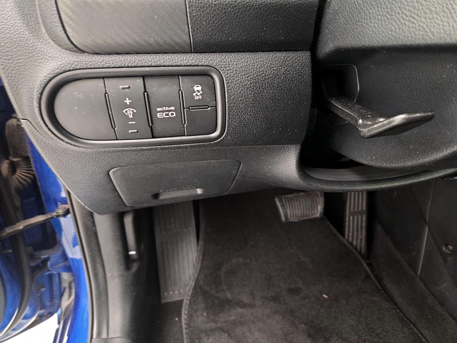 Thumbnail: 2014 Kia Forte - 13