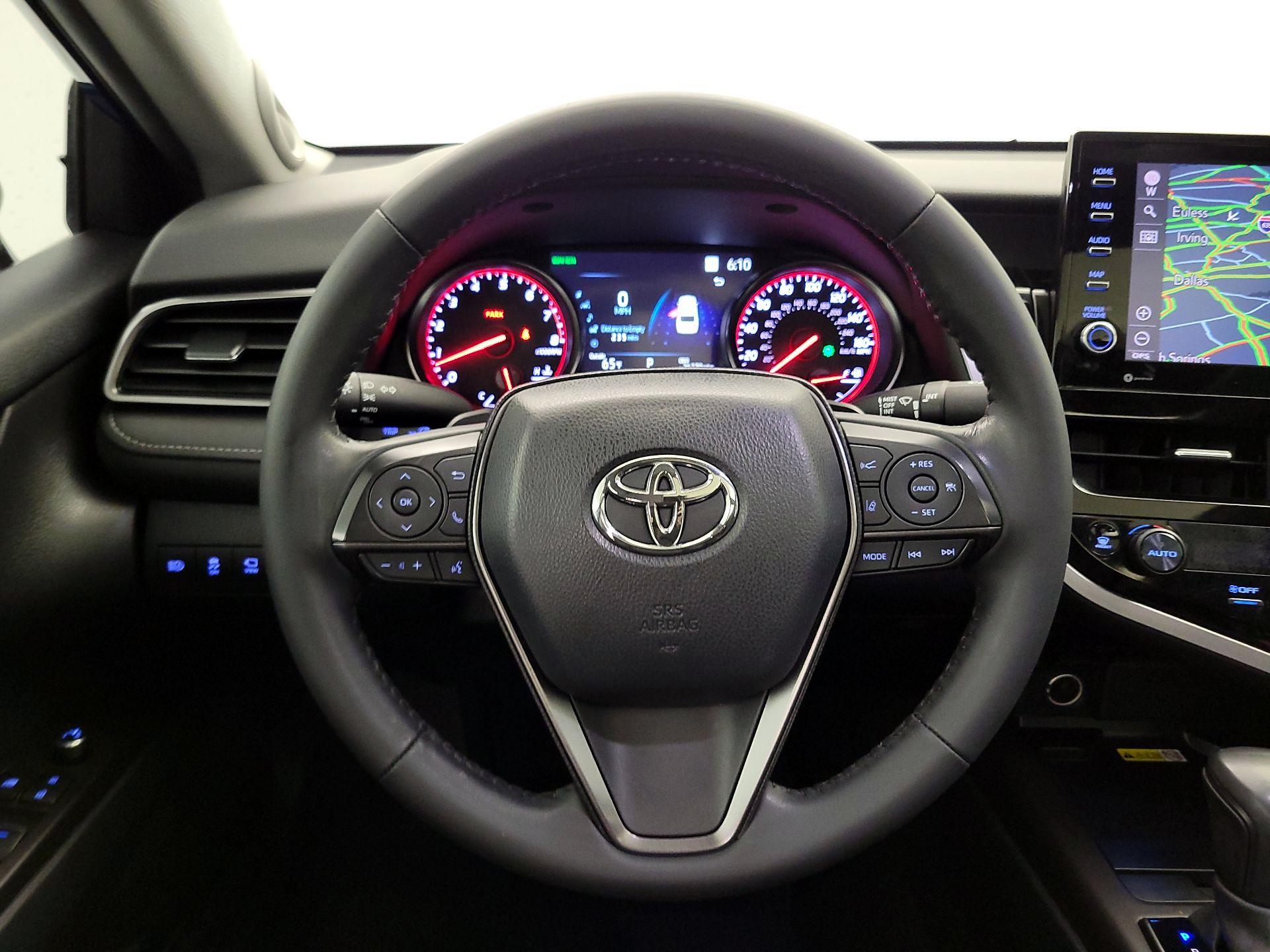 Thumbnail: 2024 Toyota Camry - 10