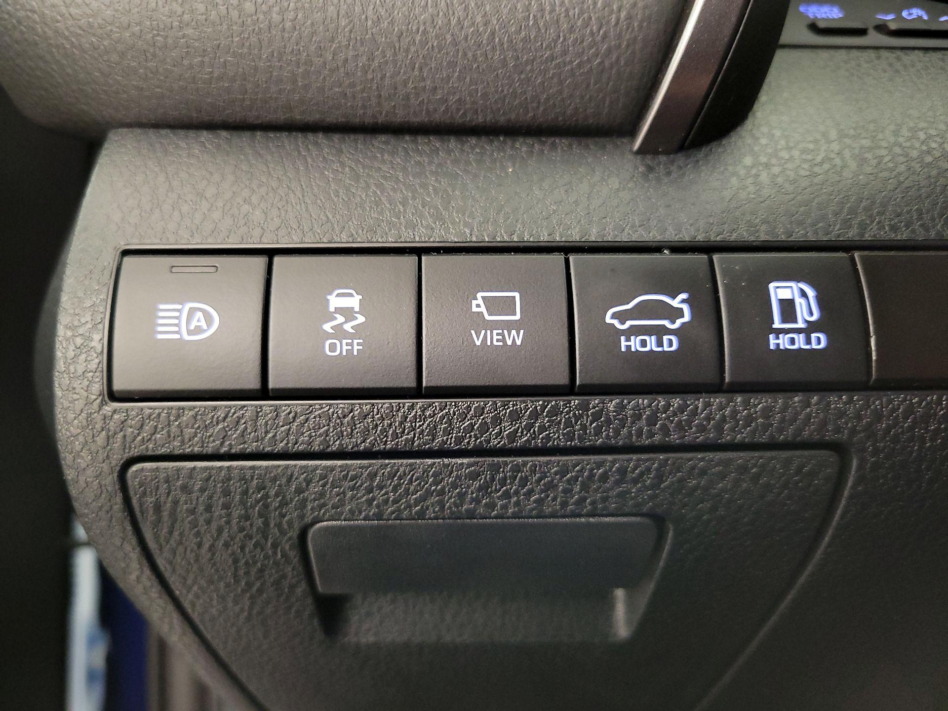 Thumbnail: 2024 Toyota Camry - 13