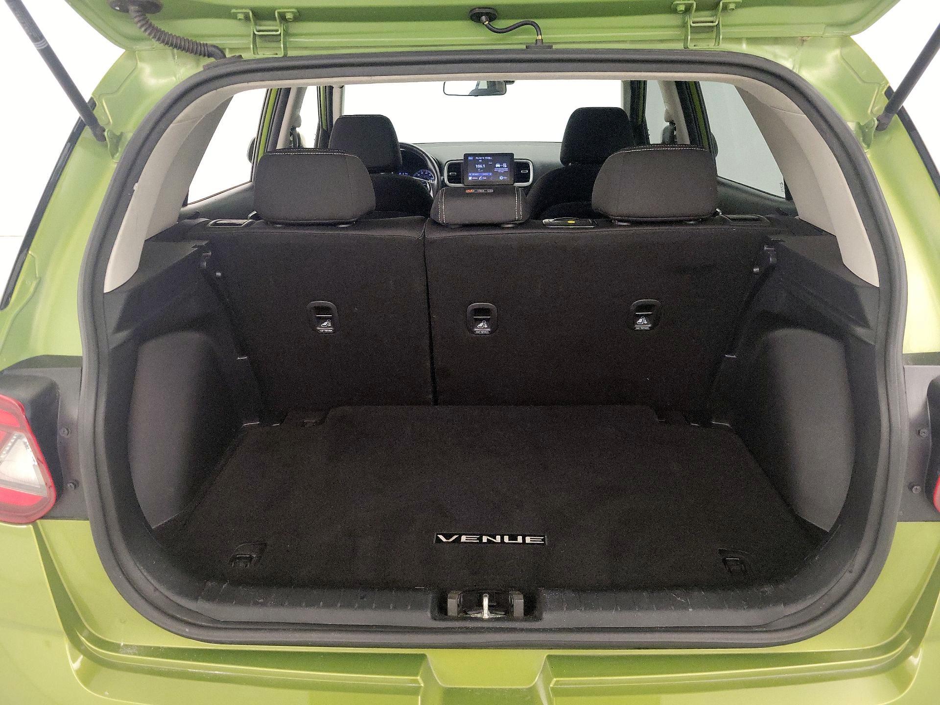 Thumbnail: 2022 Hyundai Venue - 20