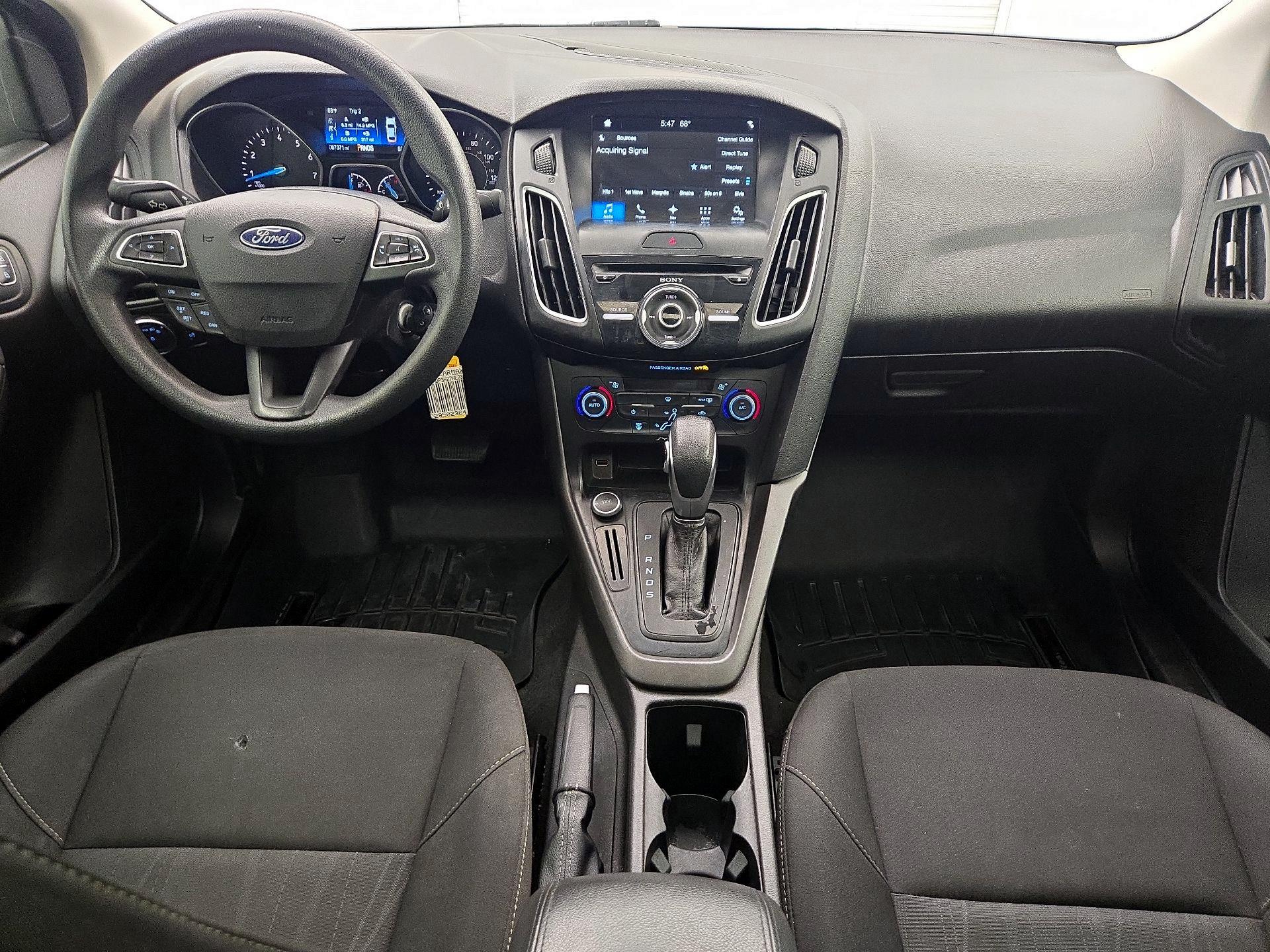 Thumbnail: 2017 Ford Focus - 9