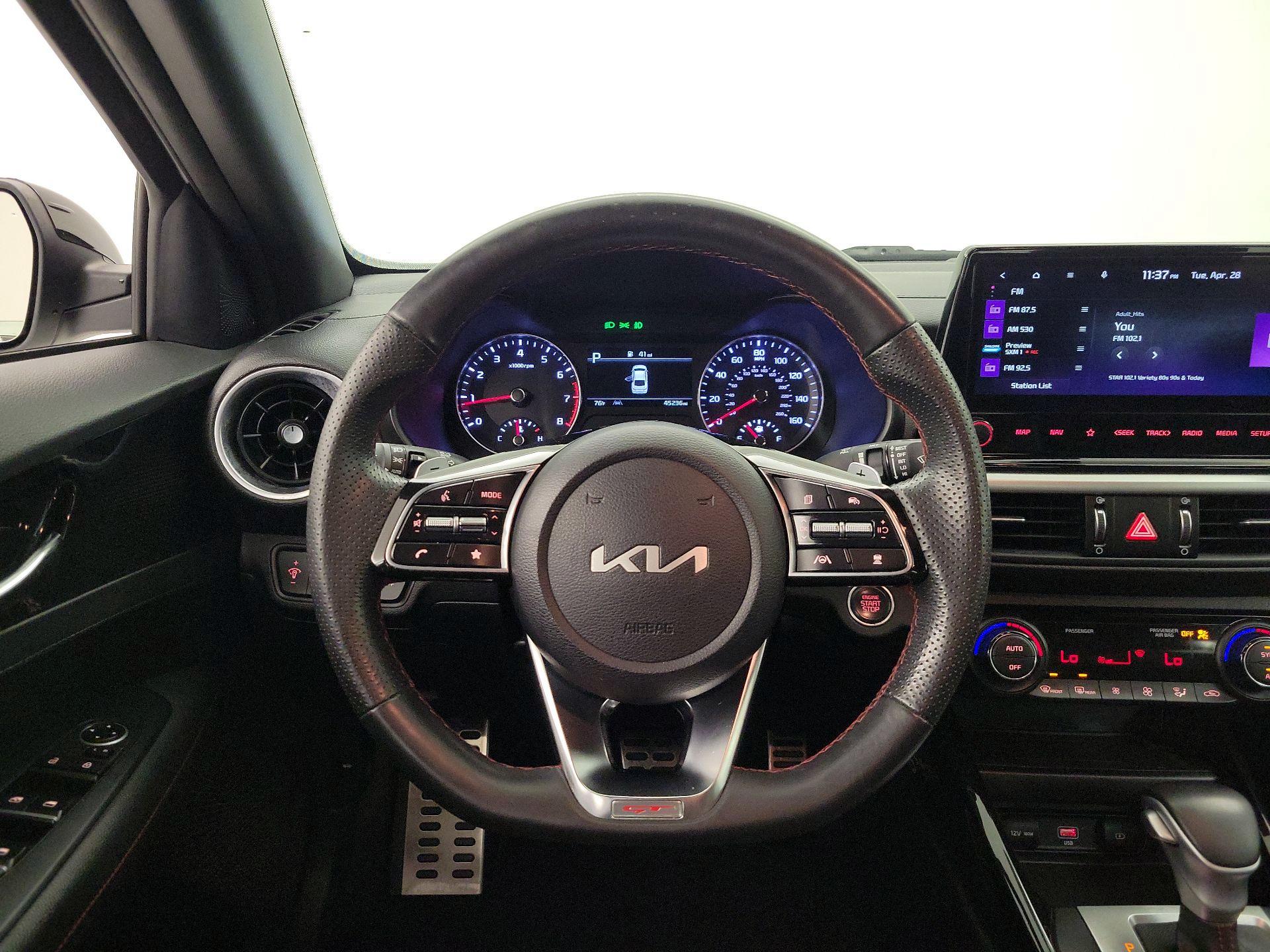 Thumbnail: 2023 Kia Forte - 10