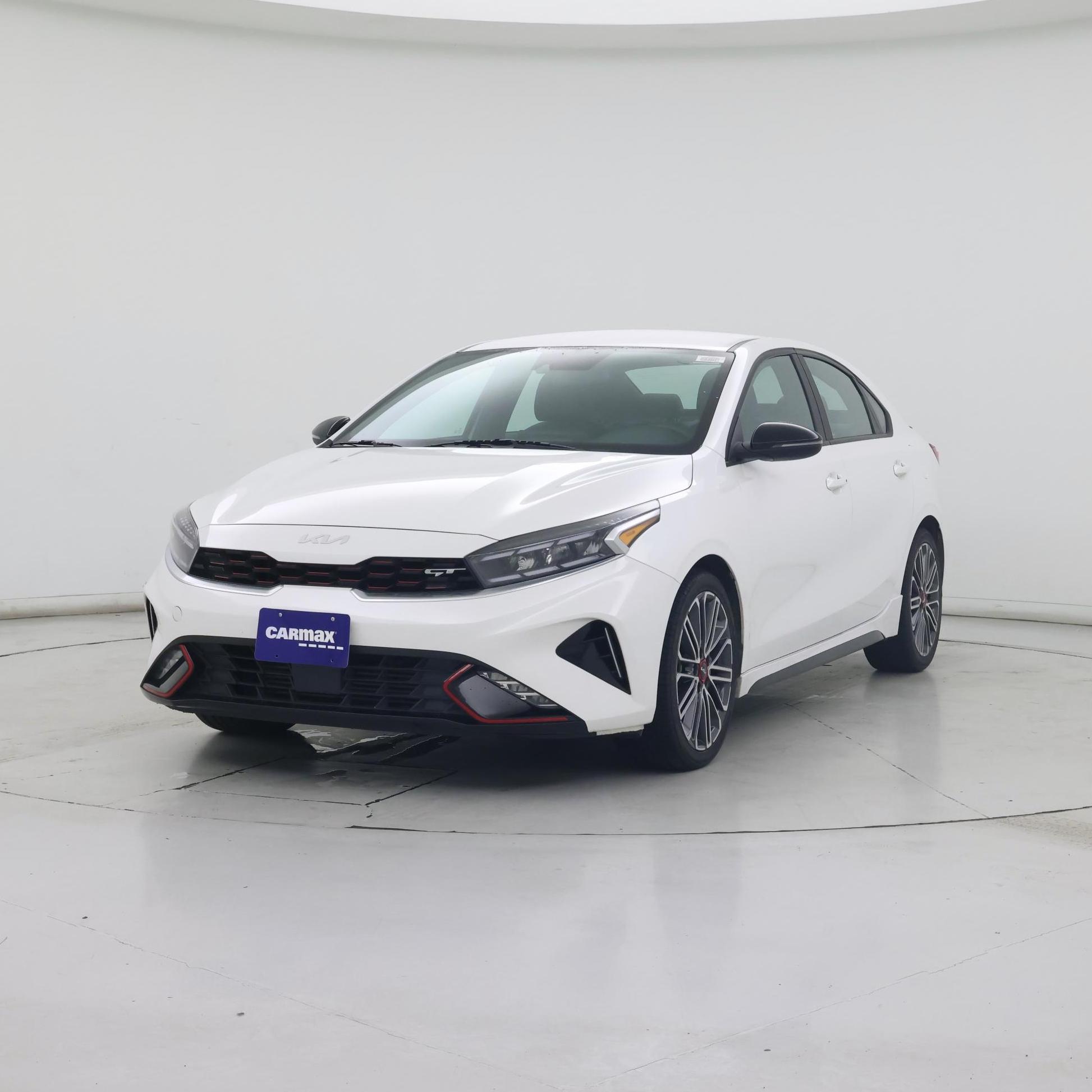 Thumbnail: 2023 Kia Forte - 4