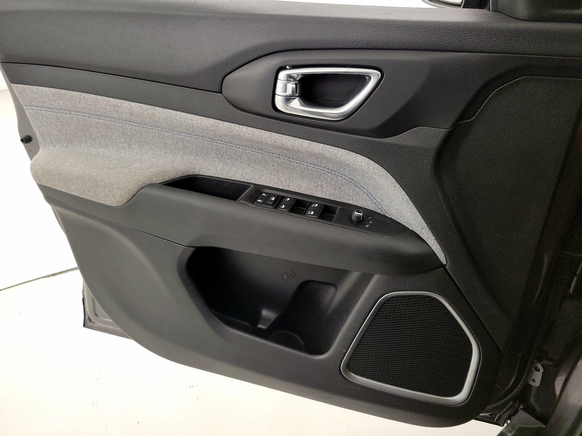 Thumbnail: 2022 Jeep Compass - 12