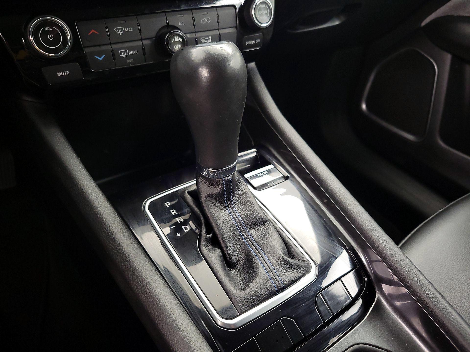 Thumbnail: 2022 Jeep Compass - 17