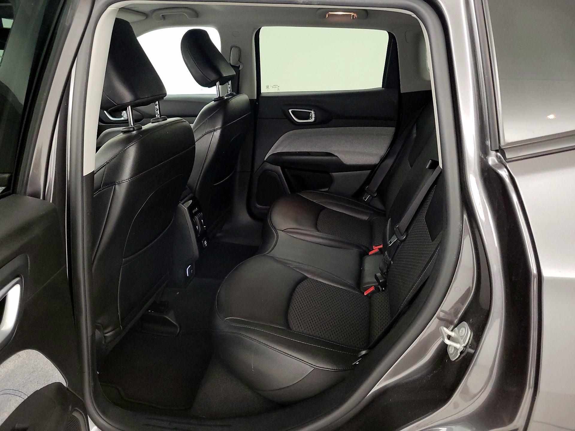 Thumbnail: 2022 Jeep Compass - 19