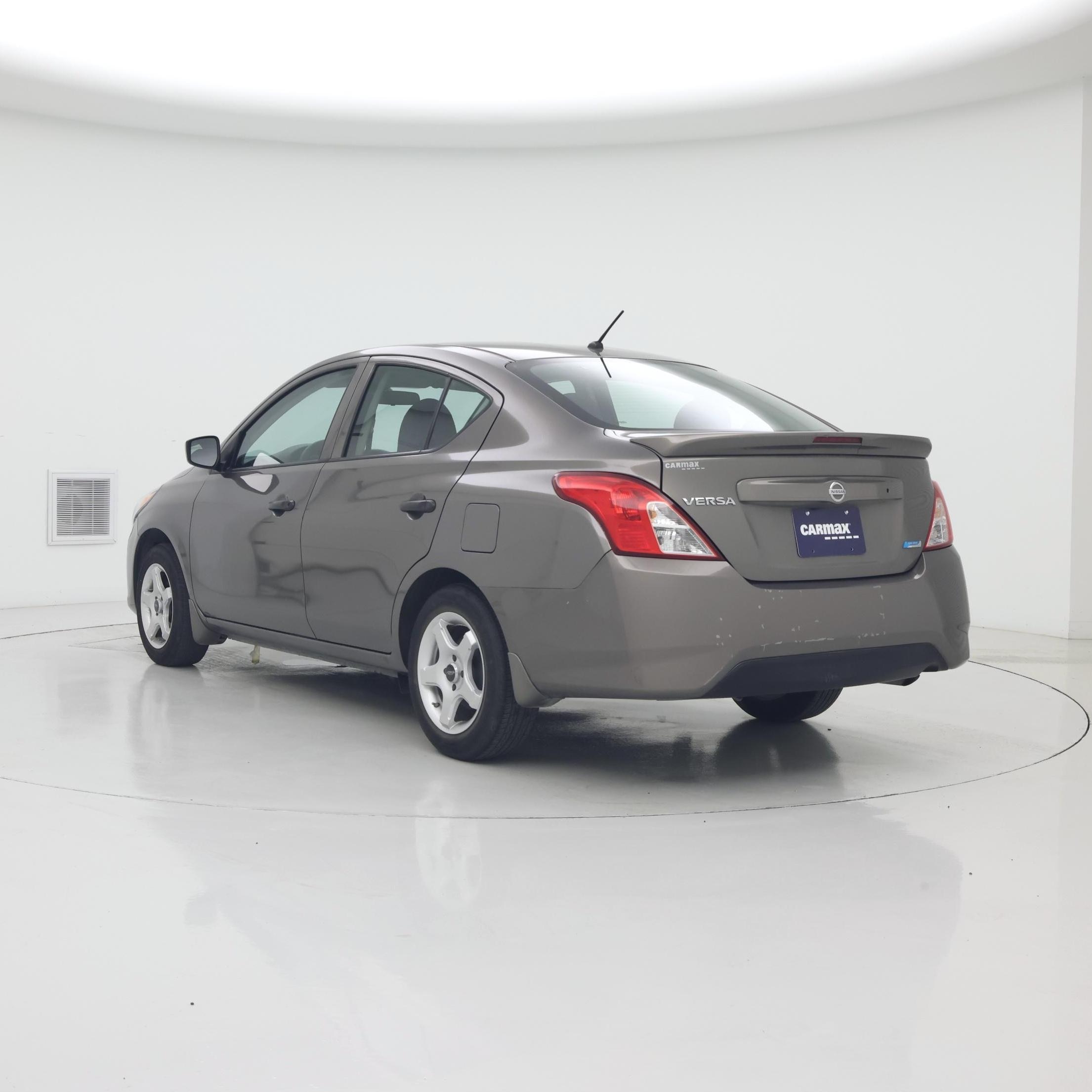 Thumbnail: 2016 Nissan Versa - 2