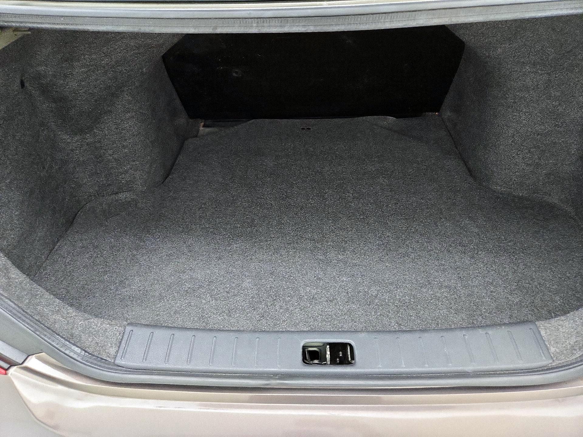 Thumbnail: 2016 Nissan Versa - 19