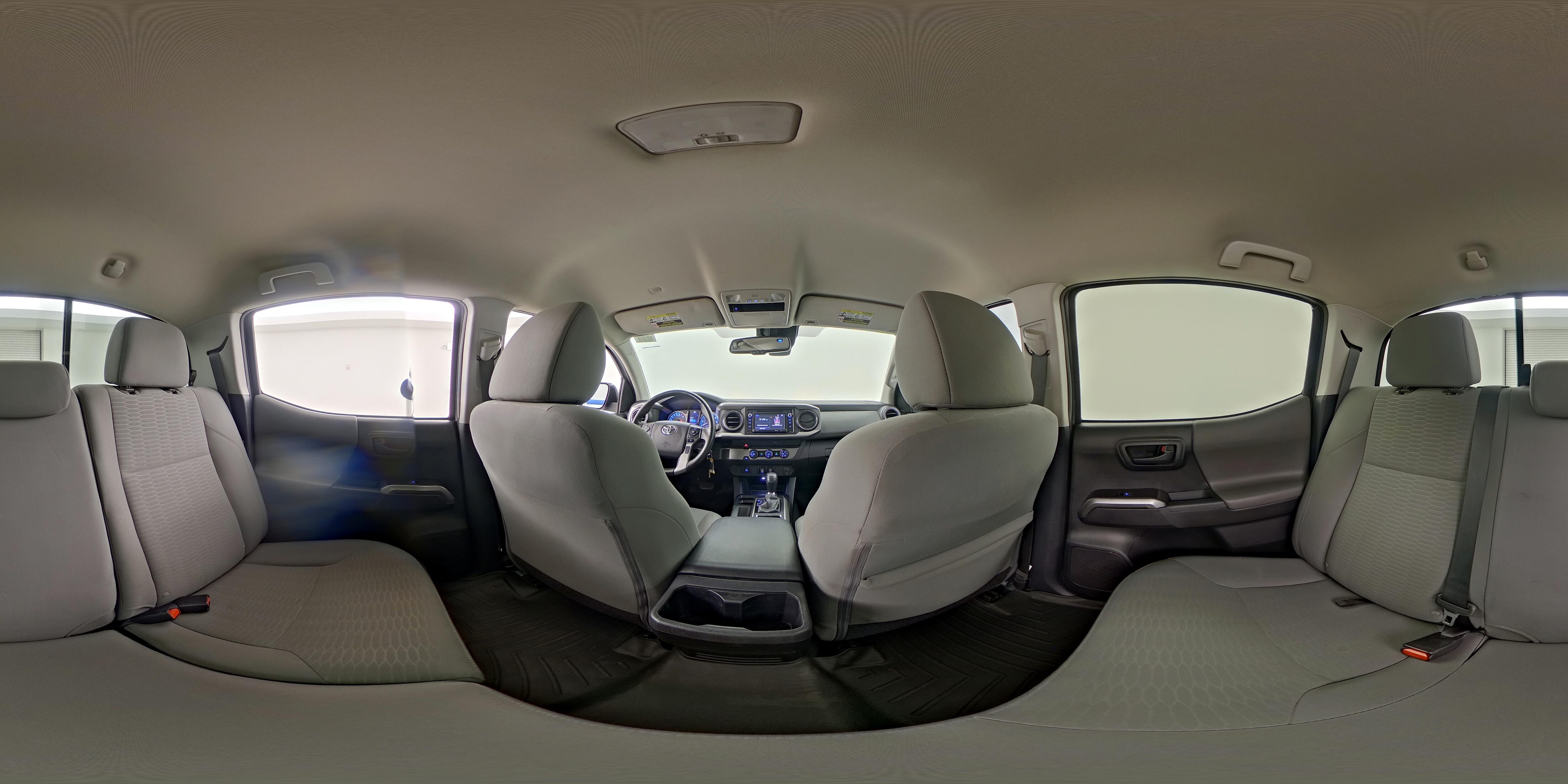 2019 Toyota Tacoma SR5 - Photo 24