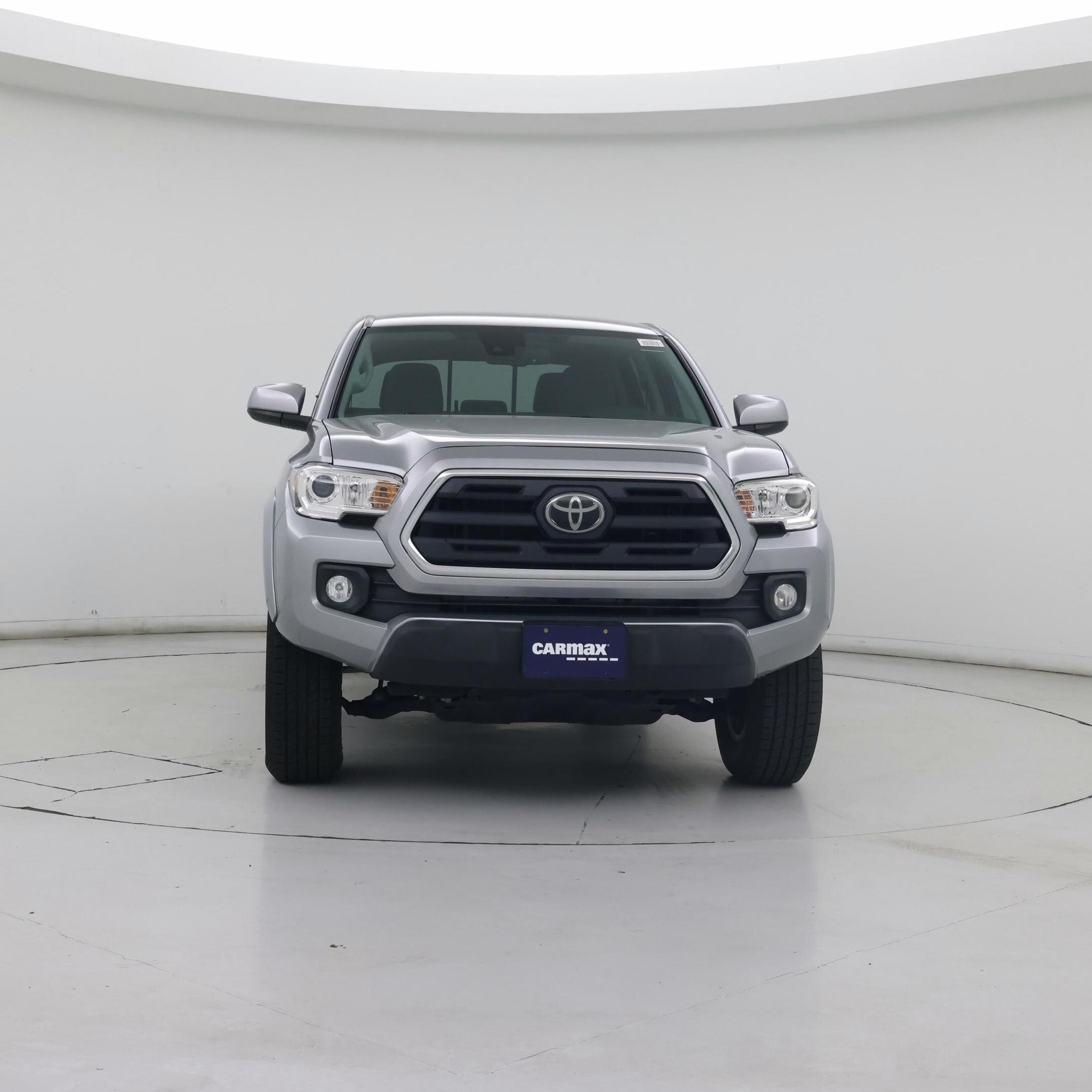 Thumbnail: 2019 Toyota Tacoma - 5