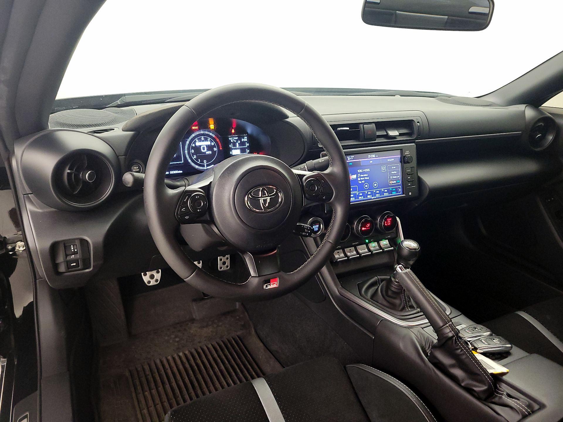 Thumbnail: 2023 Toyota GR86 - 9