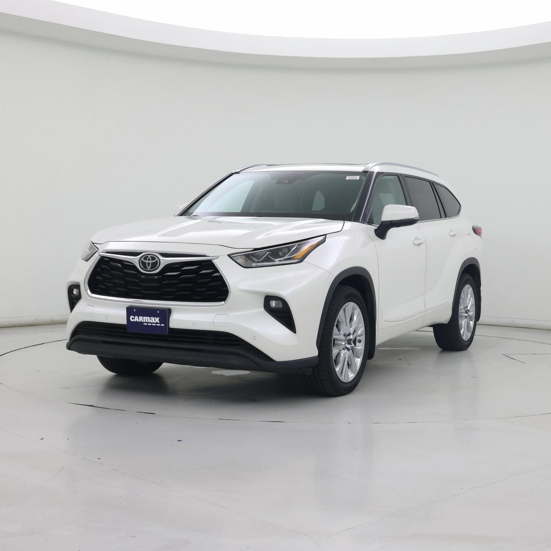 Thumbnail: 2020 Toyota Highlander - 4