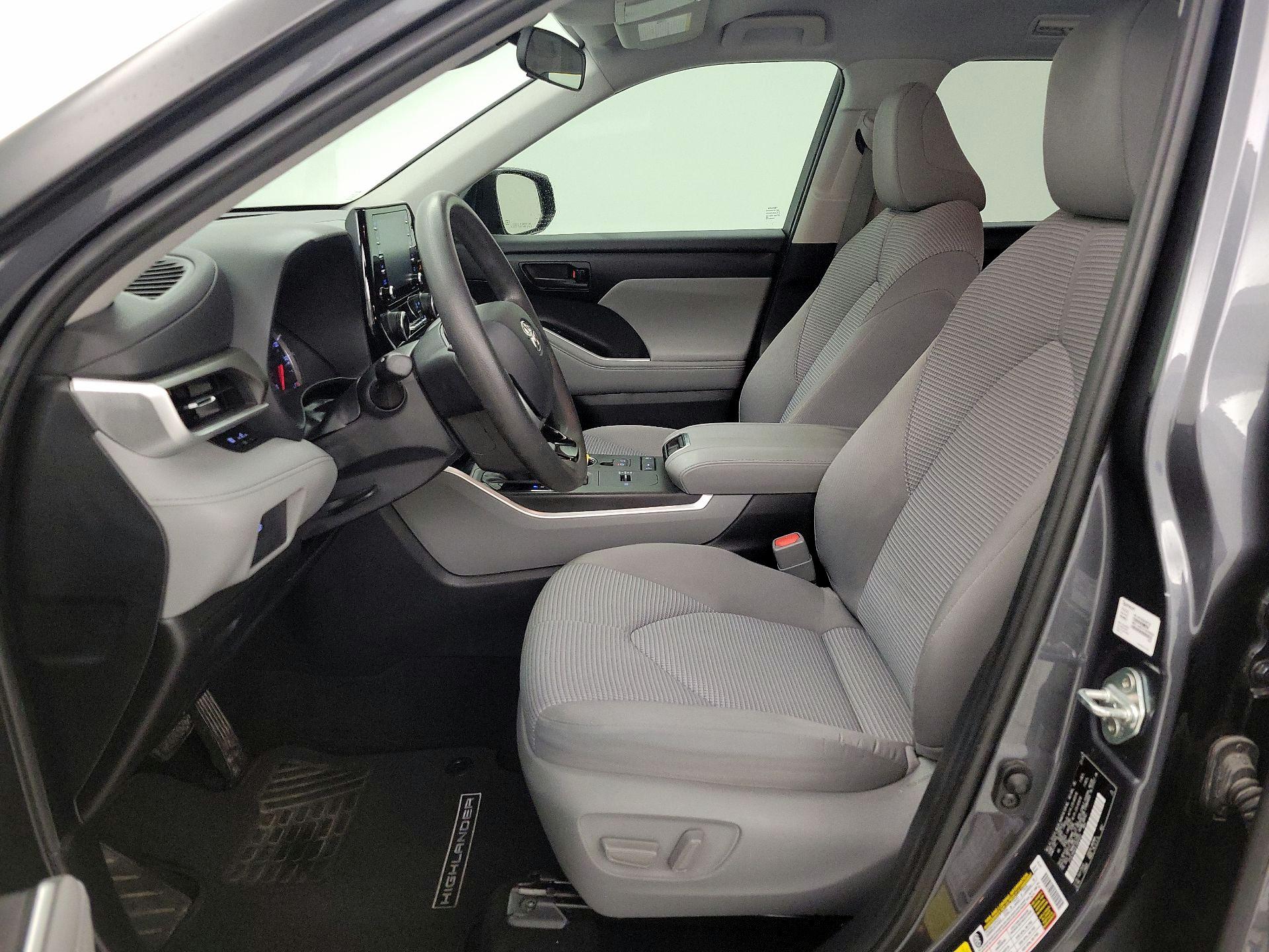 Thumbnail: 2020 Toyota Highlander - 11