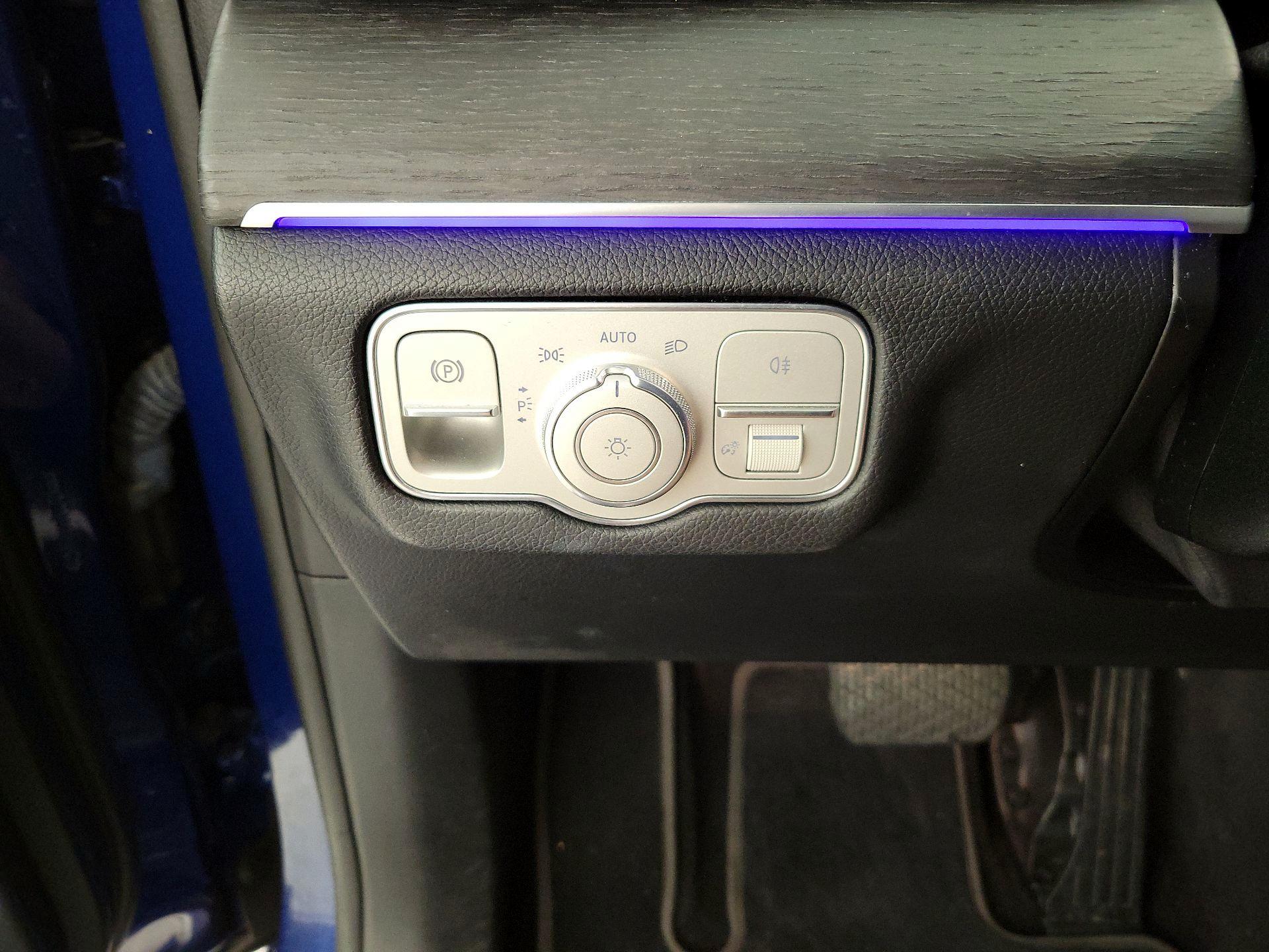 Thumbnail: 2020 Mercedes-Benz GLE - 13