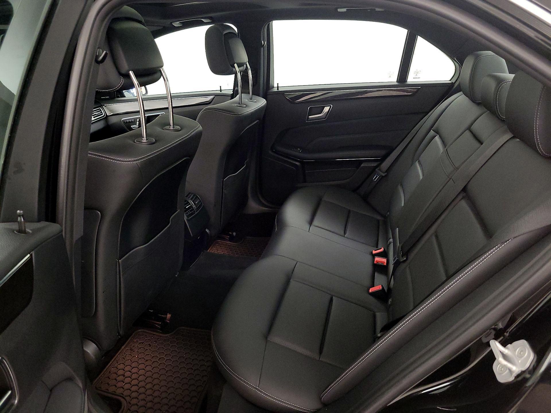 Thumbnail: 2016 Mercedes-Benz E-Class - 19