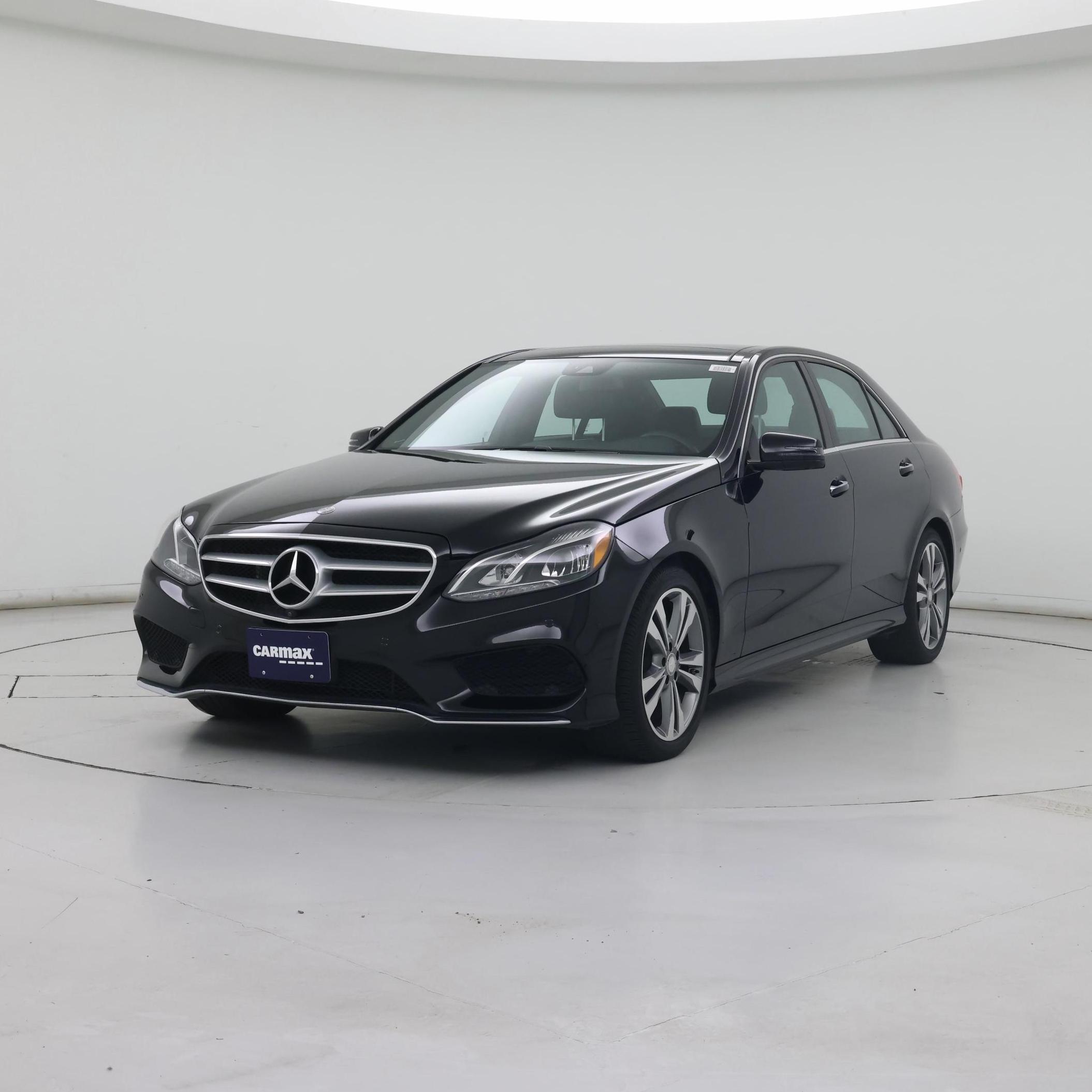 Thumbnail: 2016 Mercedes-Benz E-Class - 4