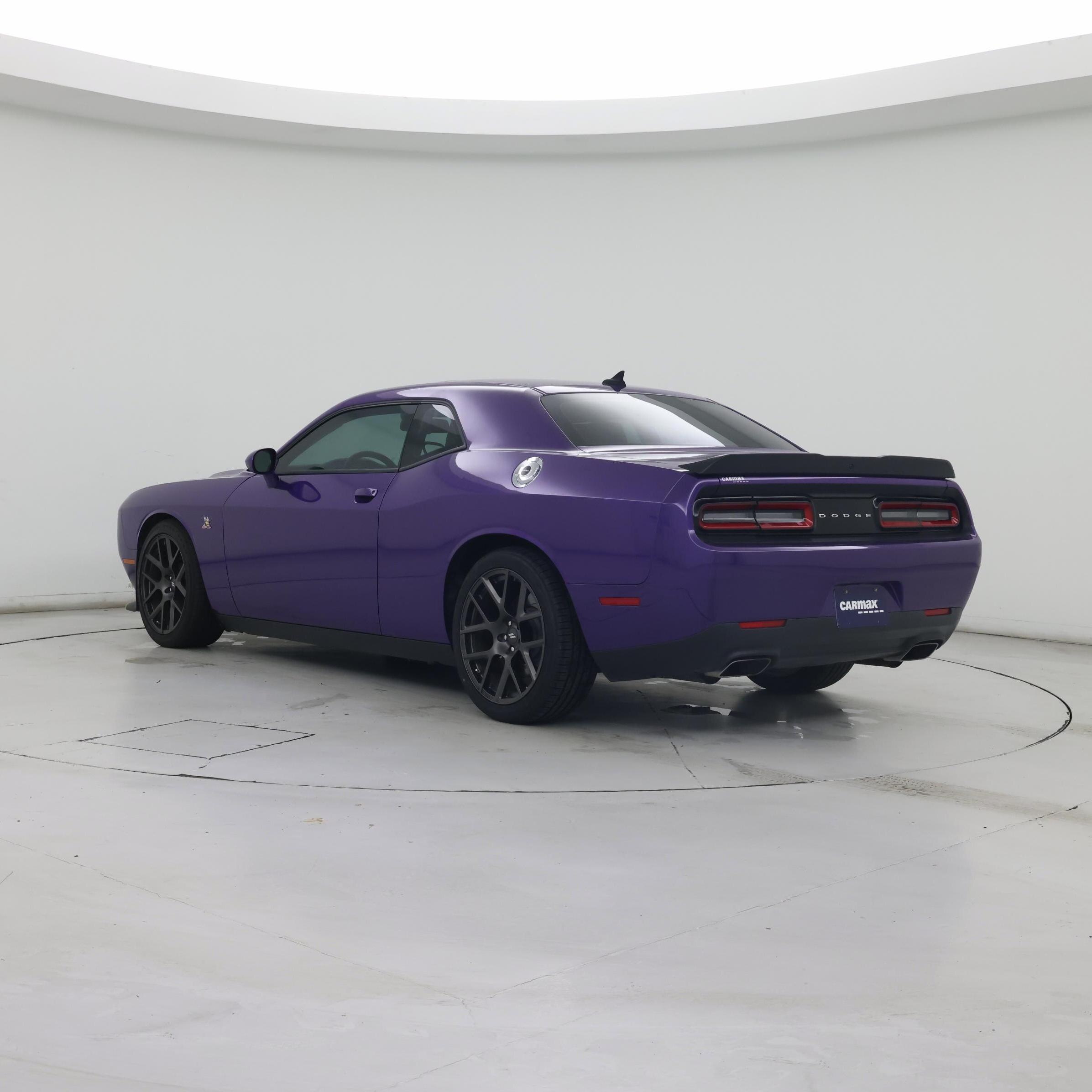 Thumbnail: 2018 Dodge Challenger - 2