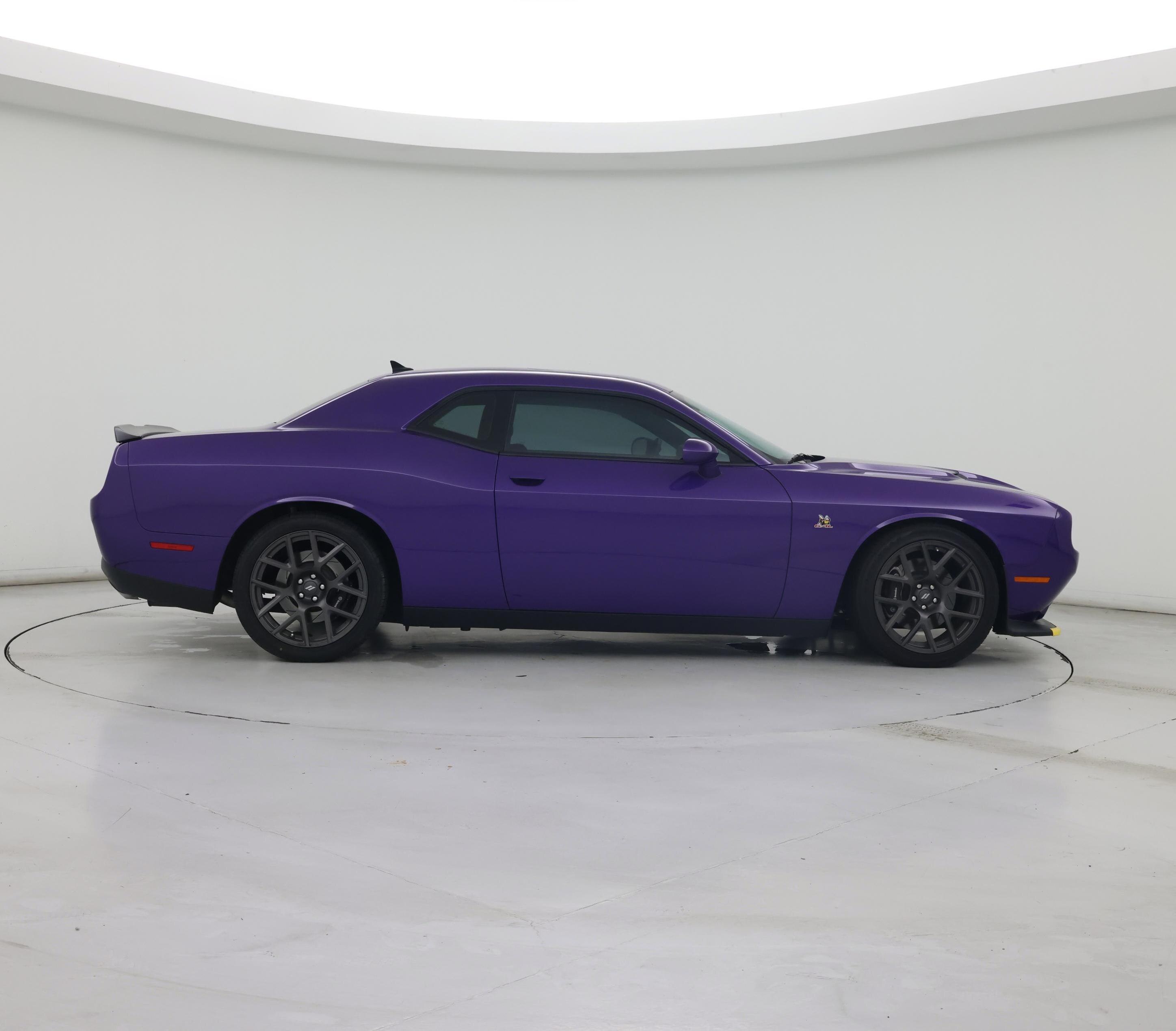 Thumbnail: 2018 Dodge Challenger - 7