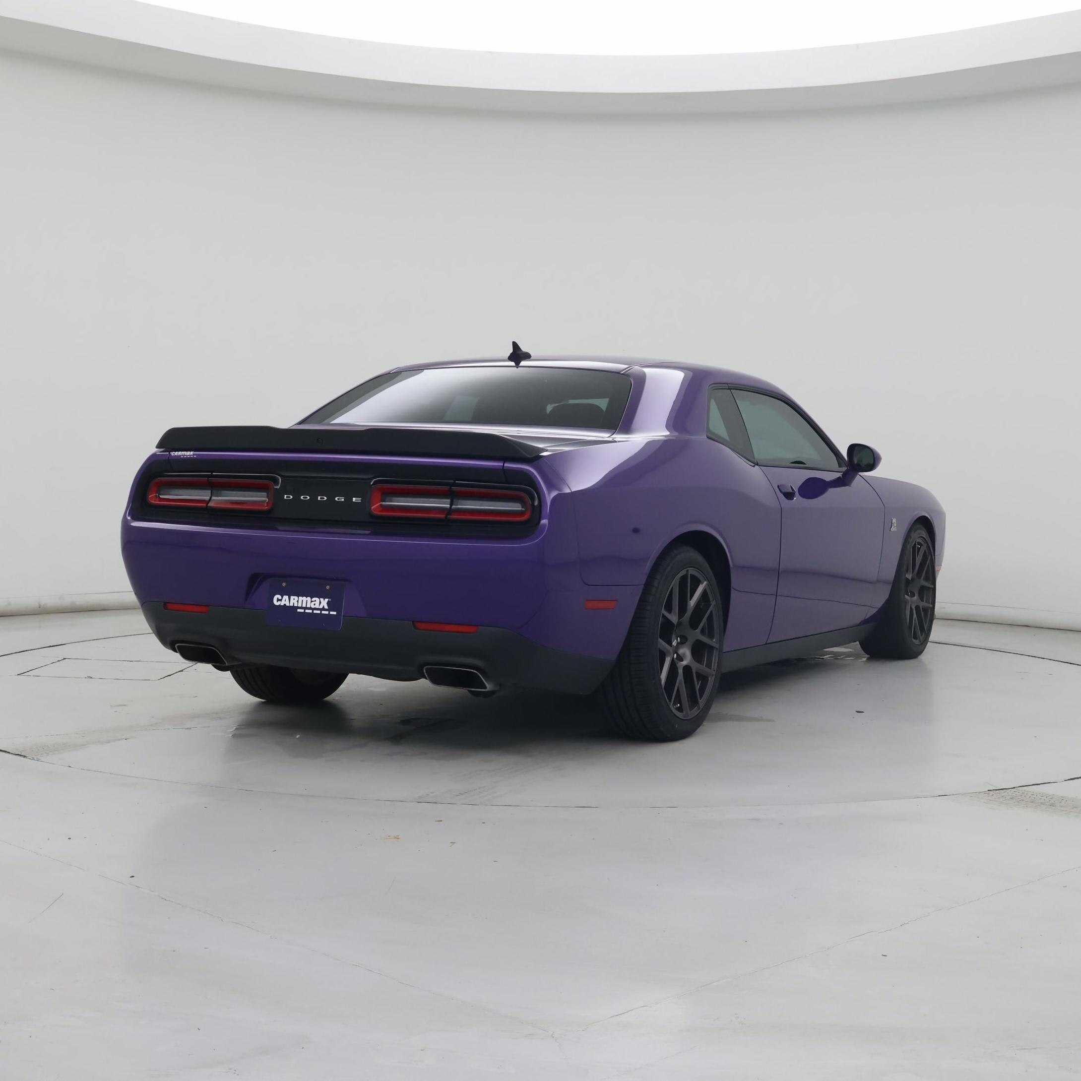 Thumbnail: 2018 Dodge Challenger - 8